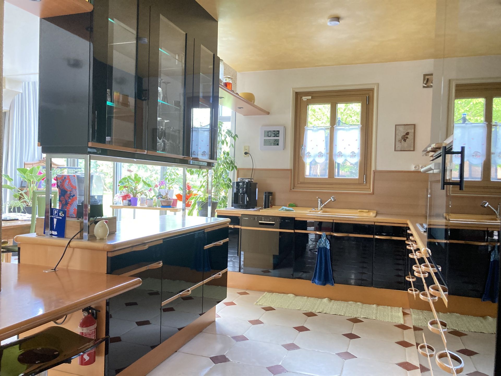 maison 9 Pièces en vente sur LE PLESSIS FEU AUSSOUX (77540)