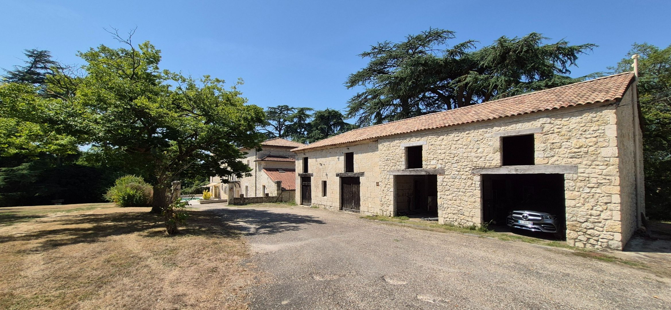 propriété 12 Pièces en vente sur AGEN (47000)