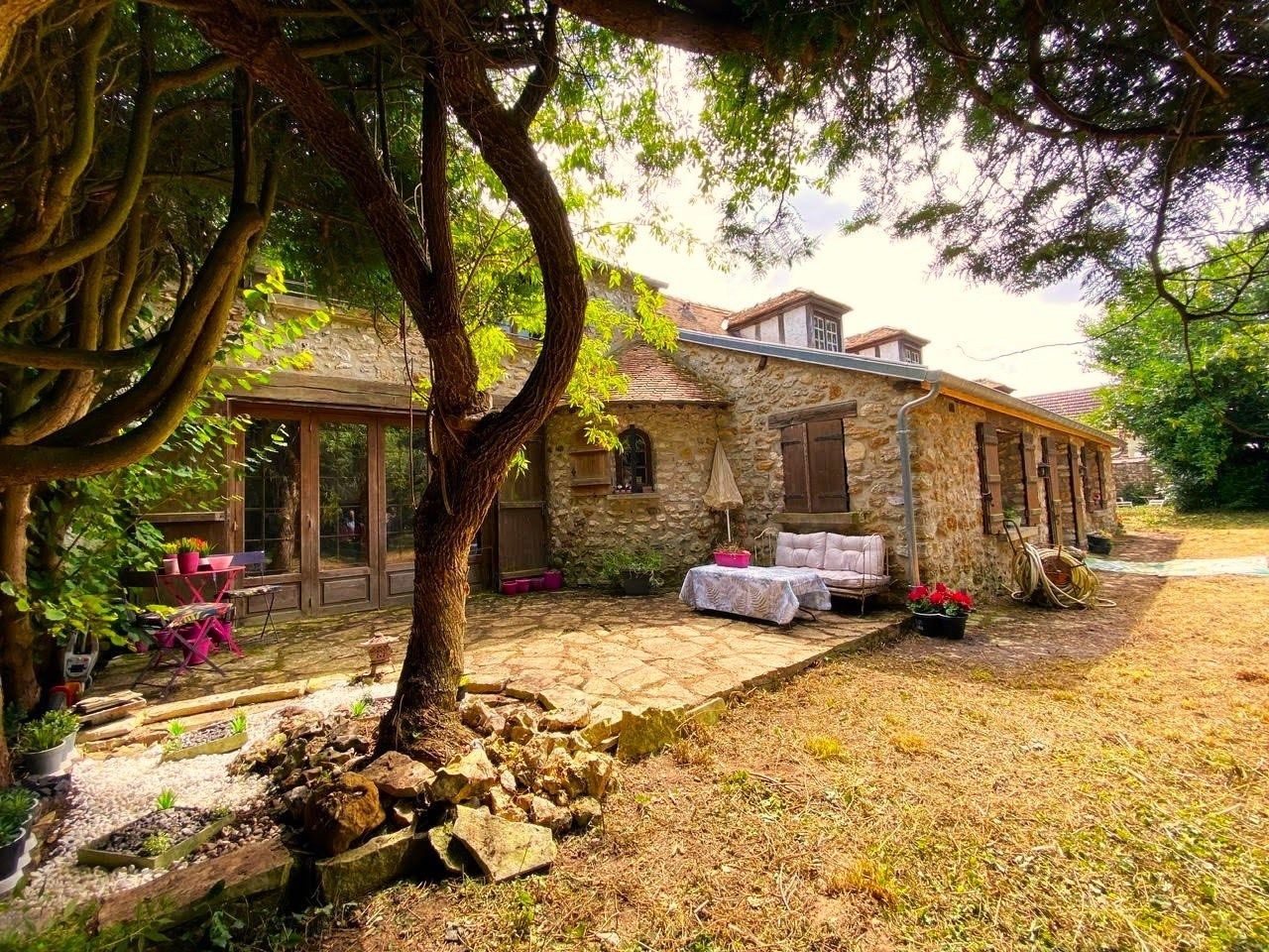 Sale House 10 rooms 300 m² Notre-Dame-de-la-Mer