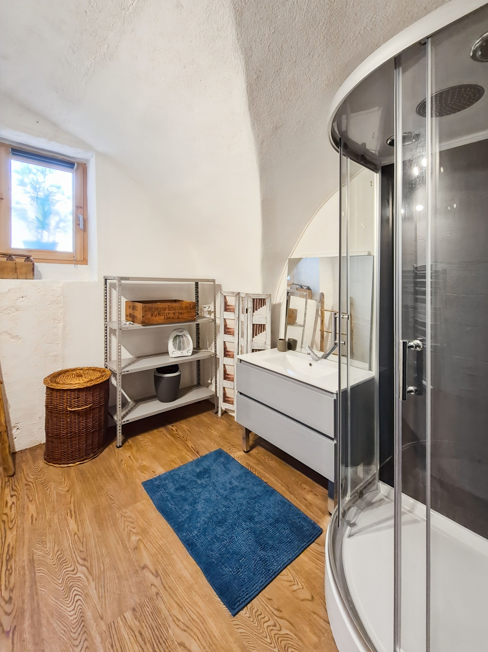 house 5 rooms for sale on CELLIERS (73260)