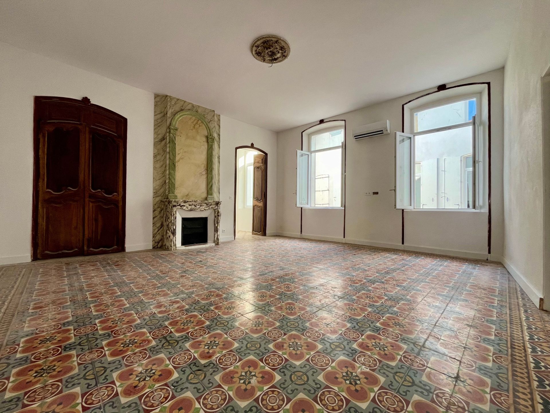 mansion 20 rooms for sale on ILLE SUR TET (66130)