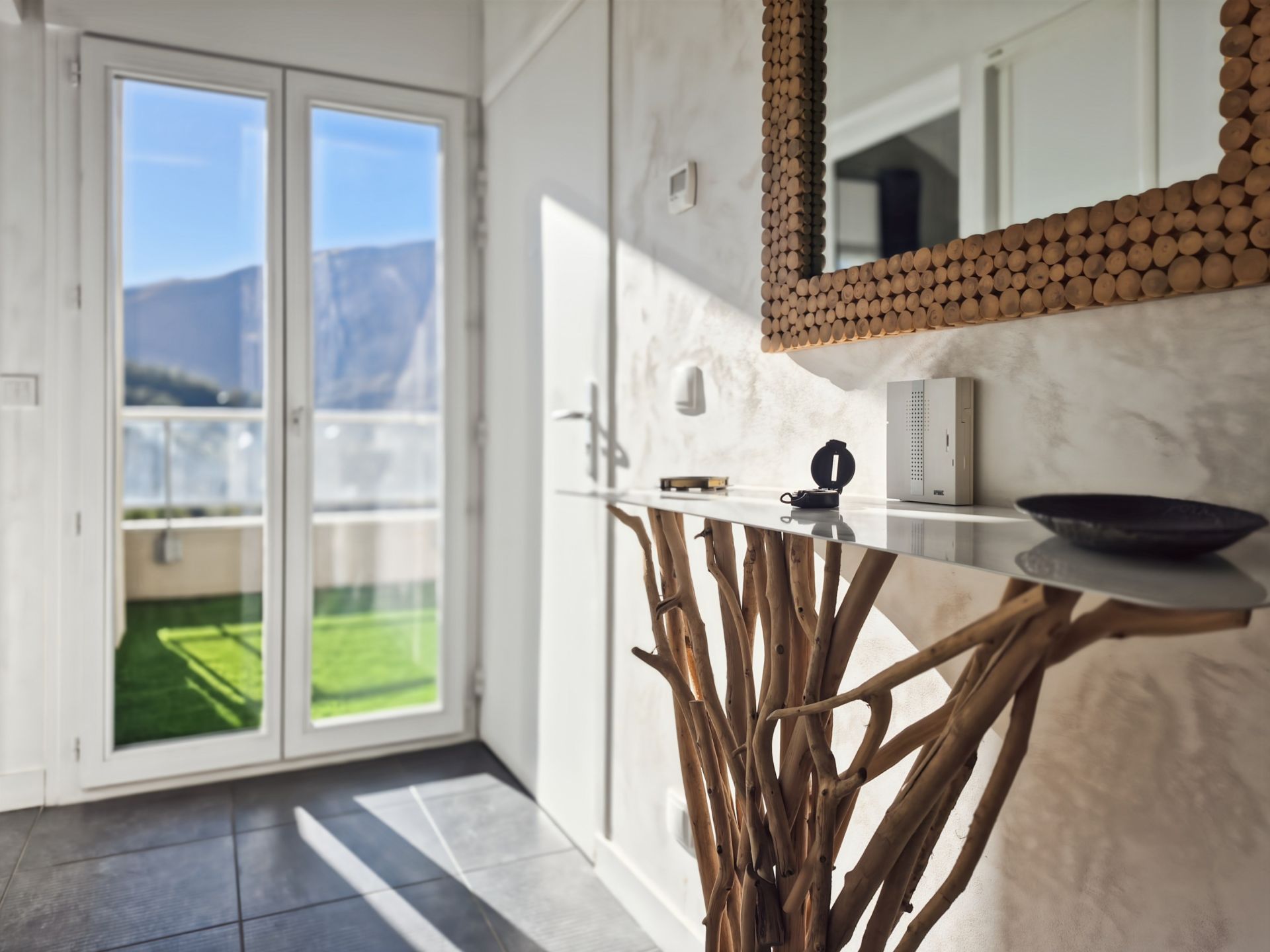 apartment 4 rooms for sale on PALLUD (73200)