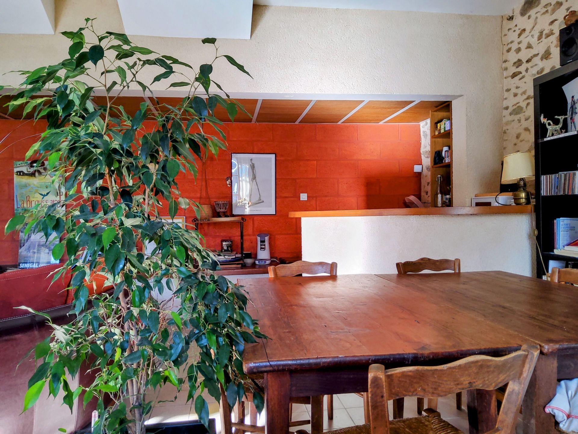 house 9 rooms for sale on ST QUENTIN SUR CHARENTE (16150)