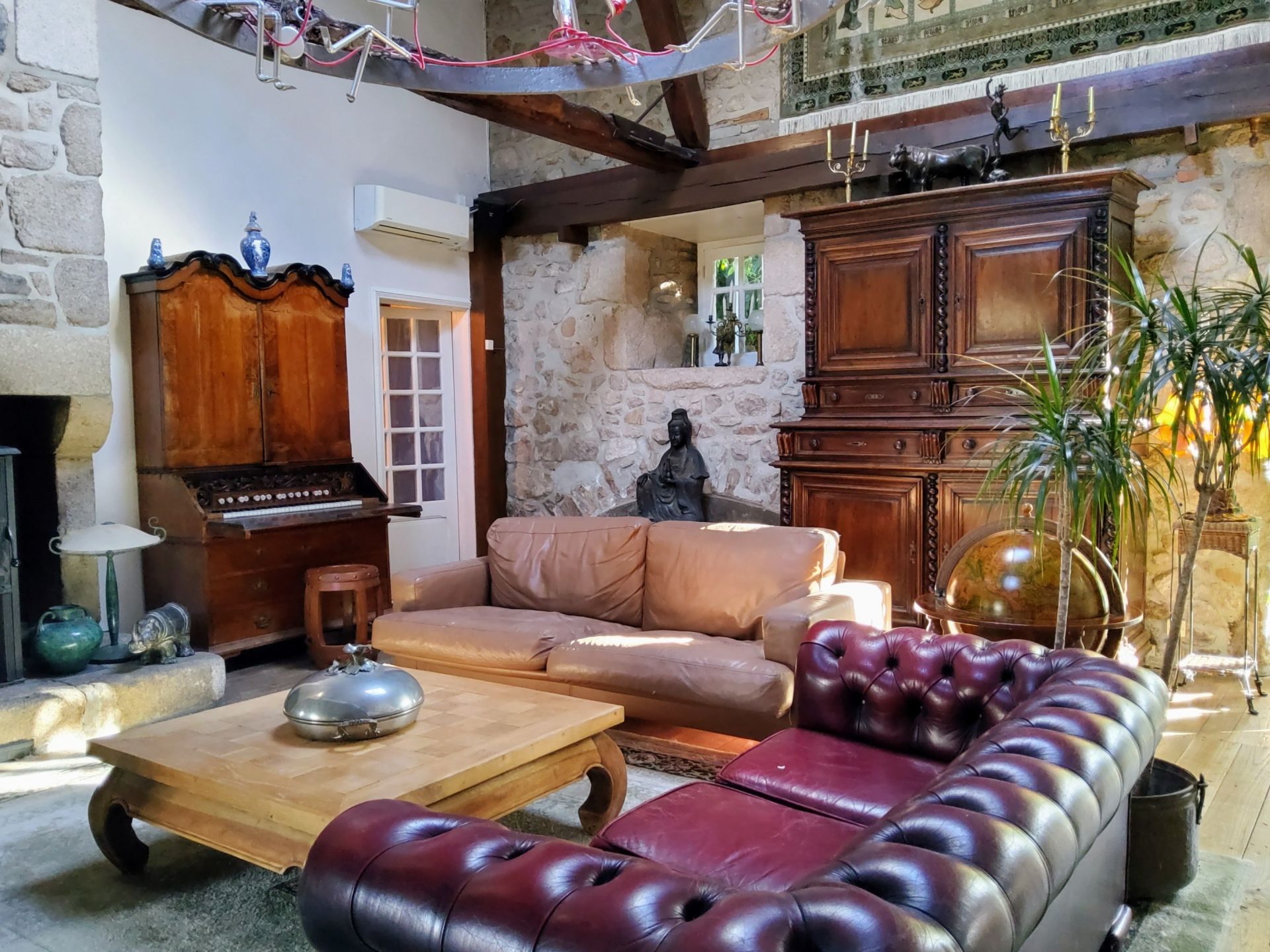 moulin 15 Pièces en vente sur LA CHAPELLE MONTBRANDEIX (87440)