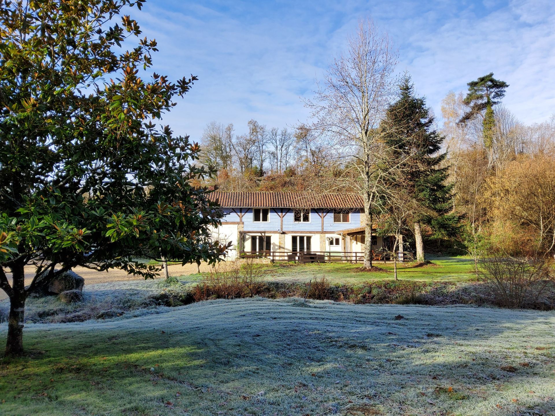 moulin 15 Pièces en vente sur LA CHAPELLE MONTBRANDEIX (87440)