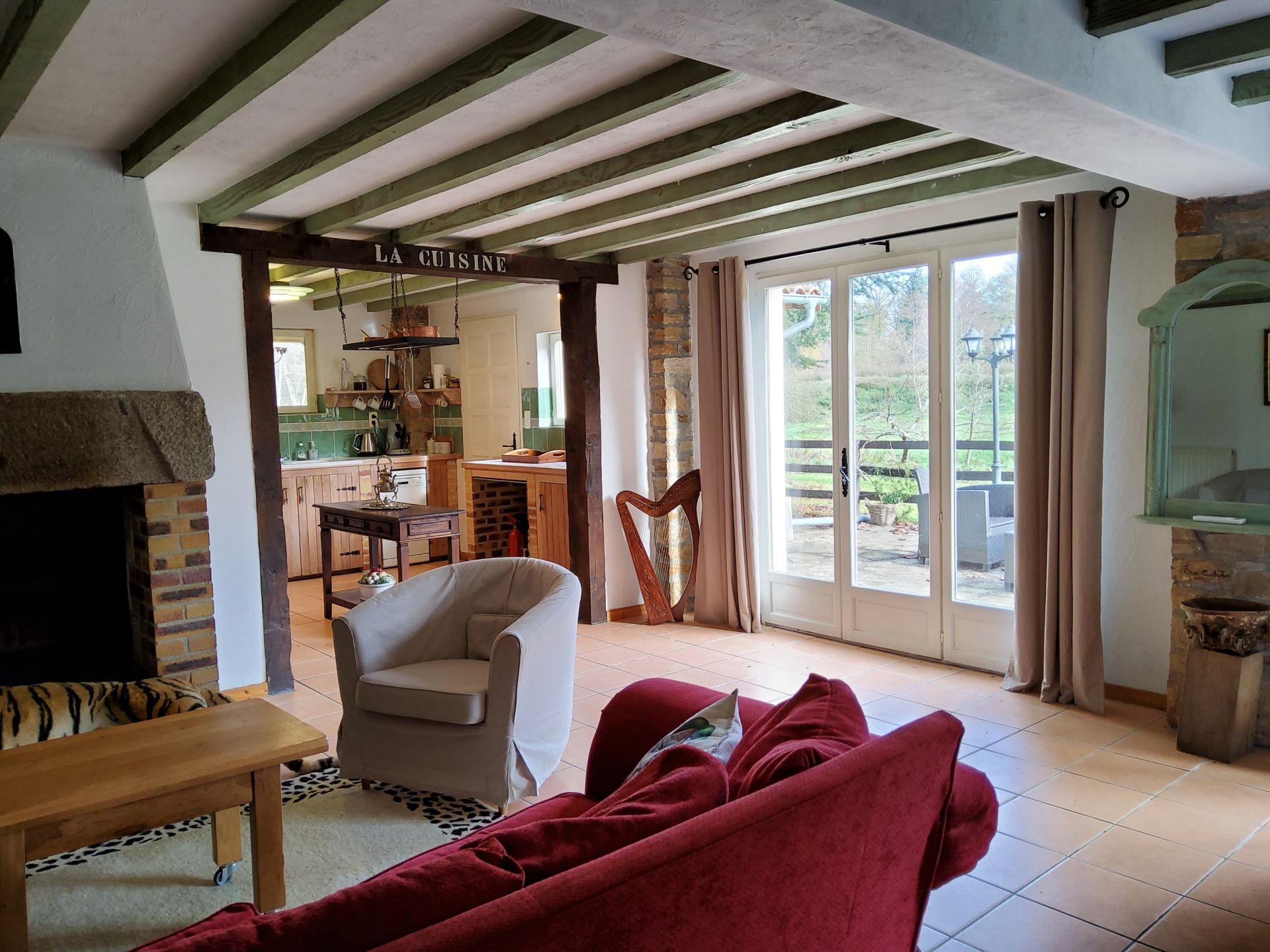 moulin 15 Pièces en vente sur LA CHAPELLE MONTBRANDEIX (87440)