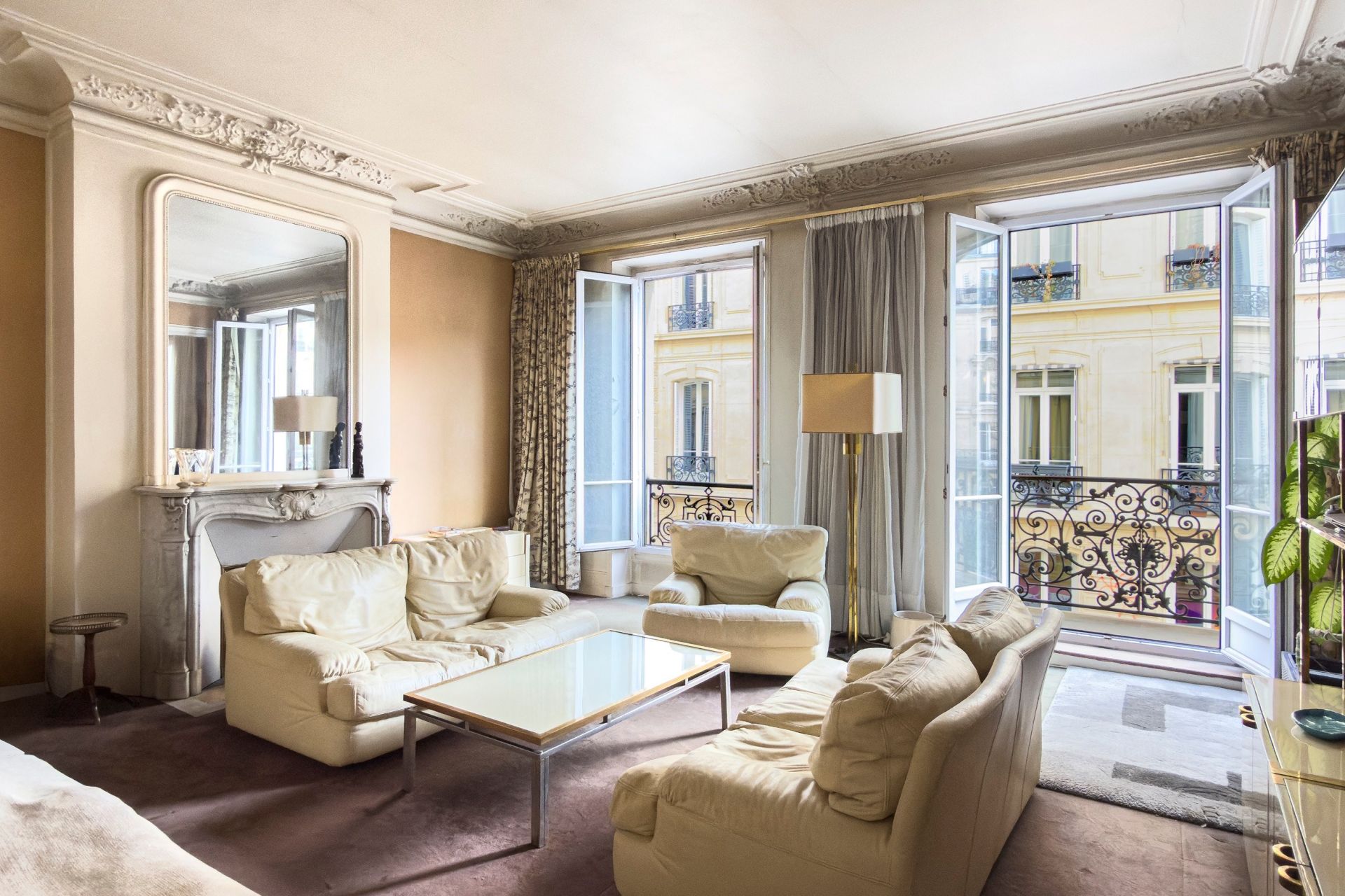 Vente Appartement 4 Pièces 116.21 m² Paris 11