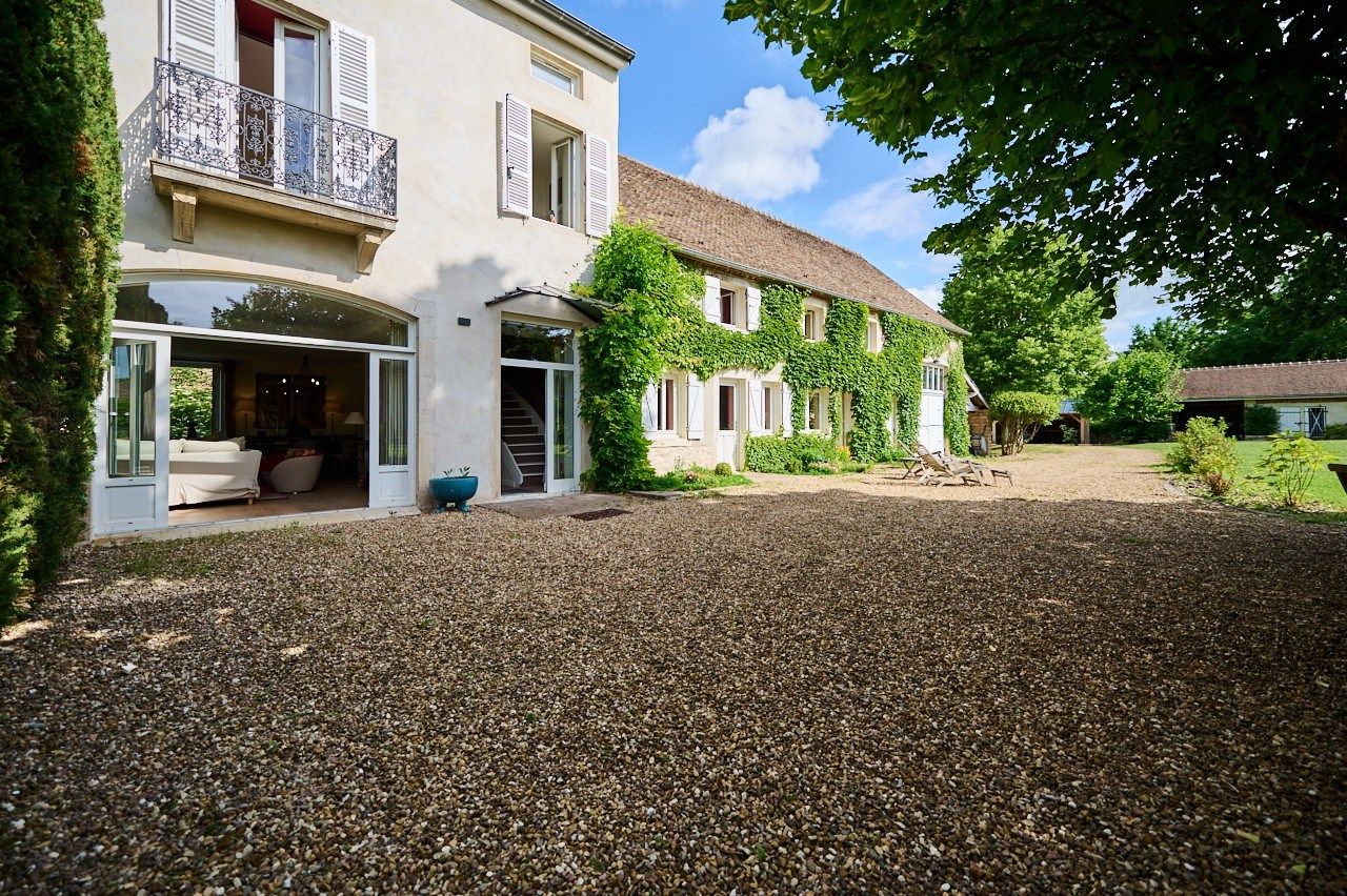 Vente Maison 11&nbsp;Pièces 297&nbsp;m² Beaune