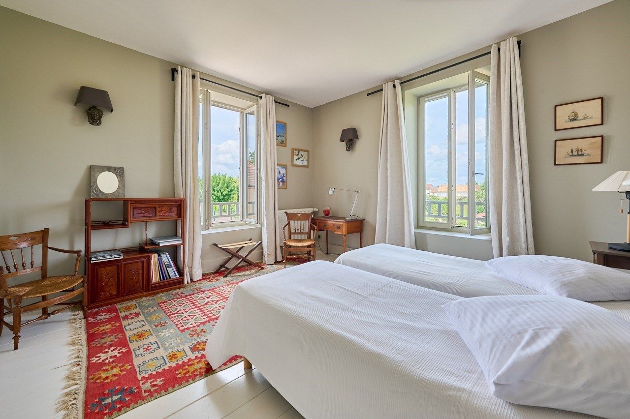 maison 11 Pièces en vente sur BEAUNE (21200)