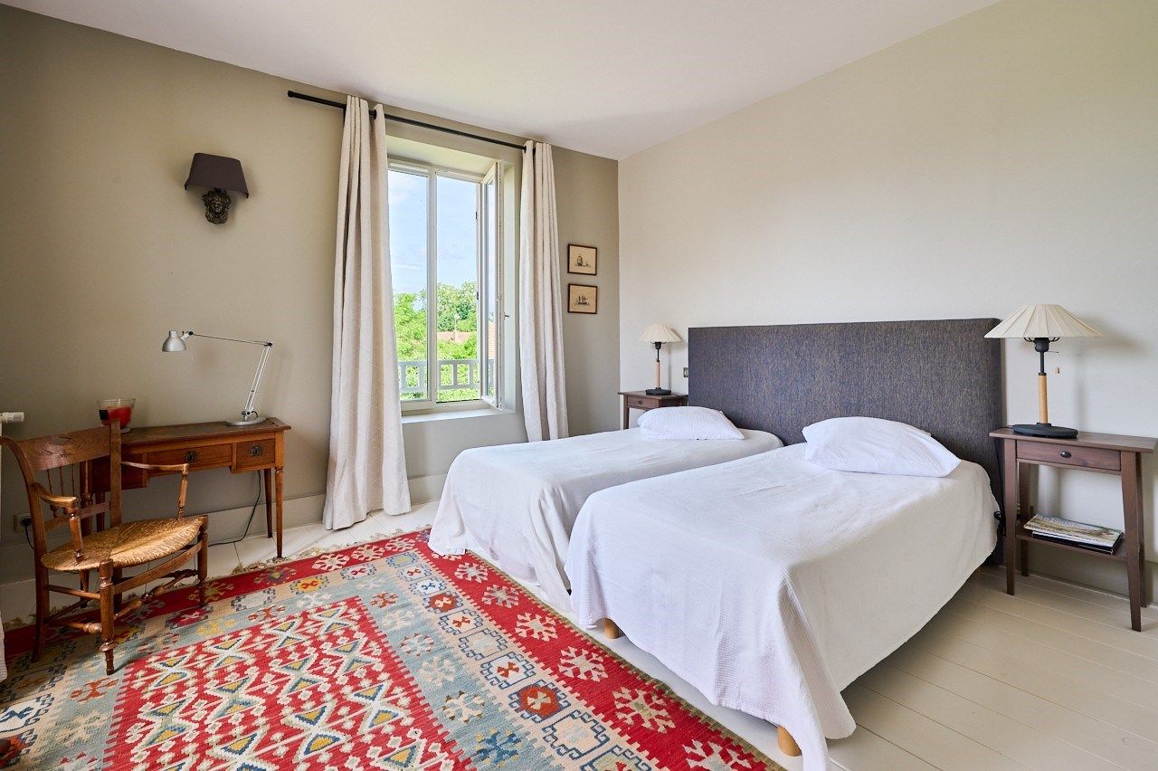 maison 11 Pièces en vente sur BEAUNE (21200)