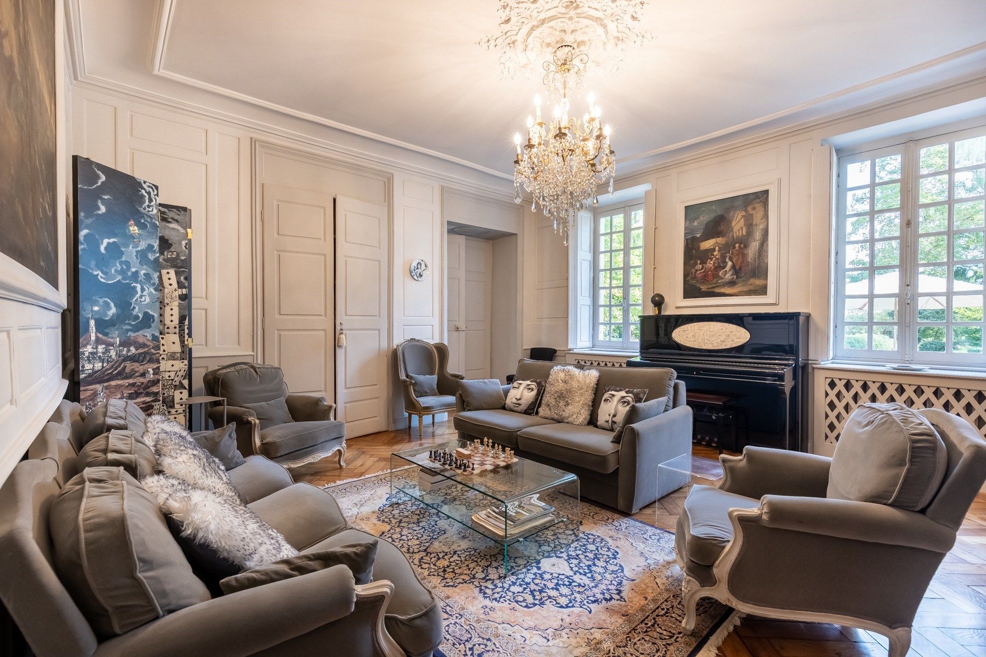 maison bourgeoise 15 Pièces en vente sur GIVRY (71640)