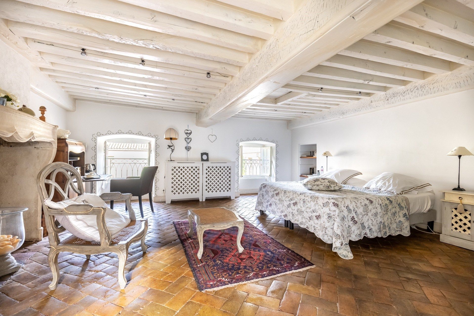 maison bourgeoise 15 Pièces en vente sur GIVRY (71640)