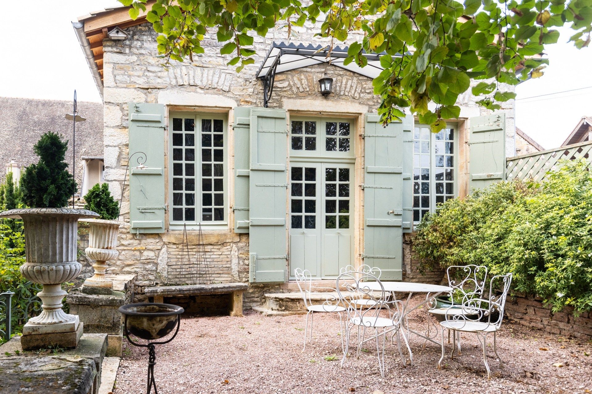 maison bourgeoise 15 Pièces en vente sur GIVRY (71640)