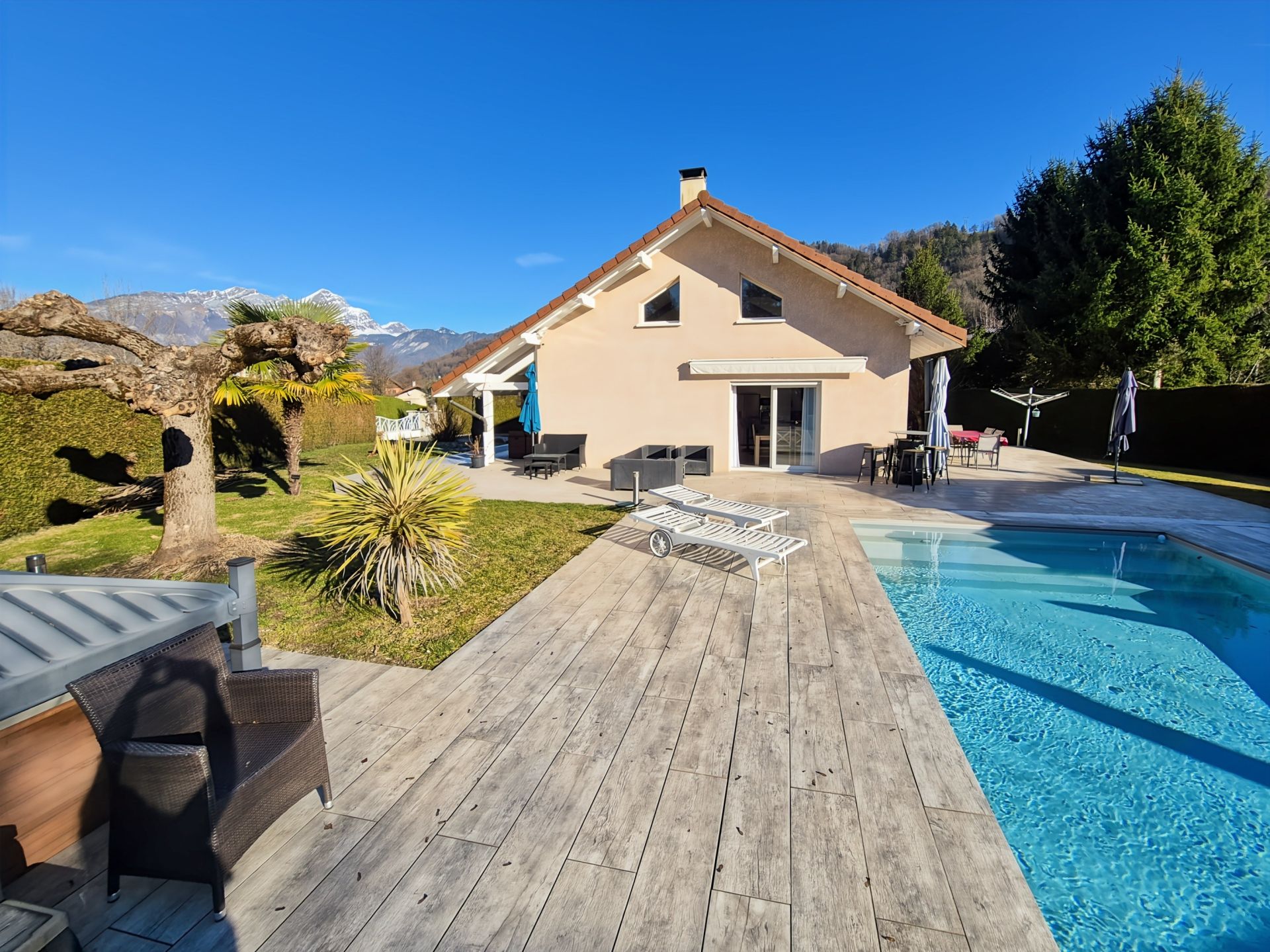 maison 6 Pièces en vente sur CESARCHES (73200)