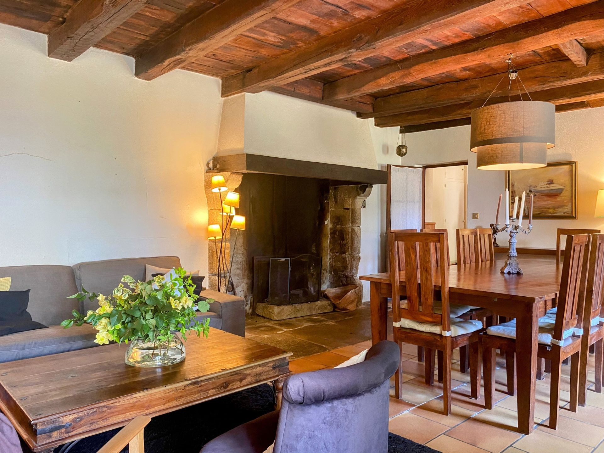 propriété 7 Pièces en vente sur LES CARS (87230)