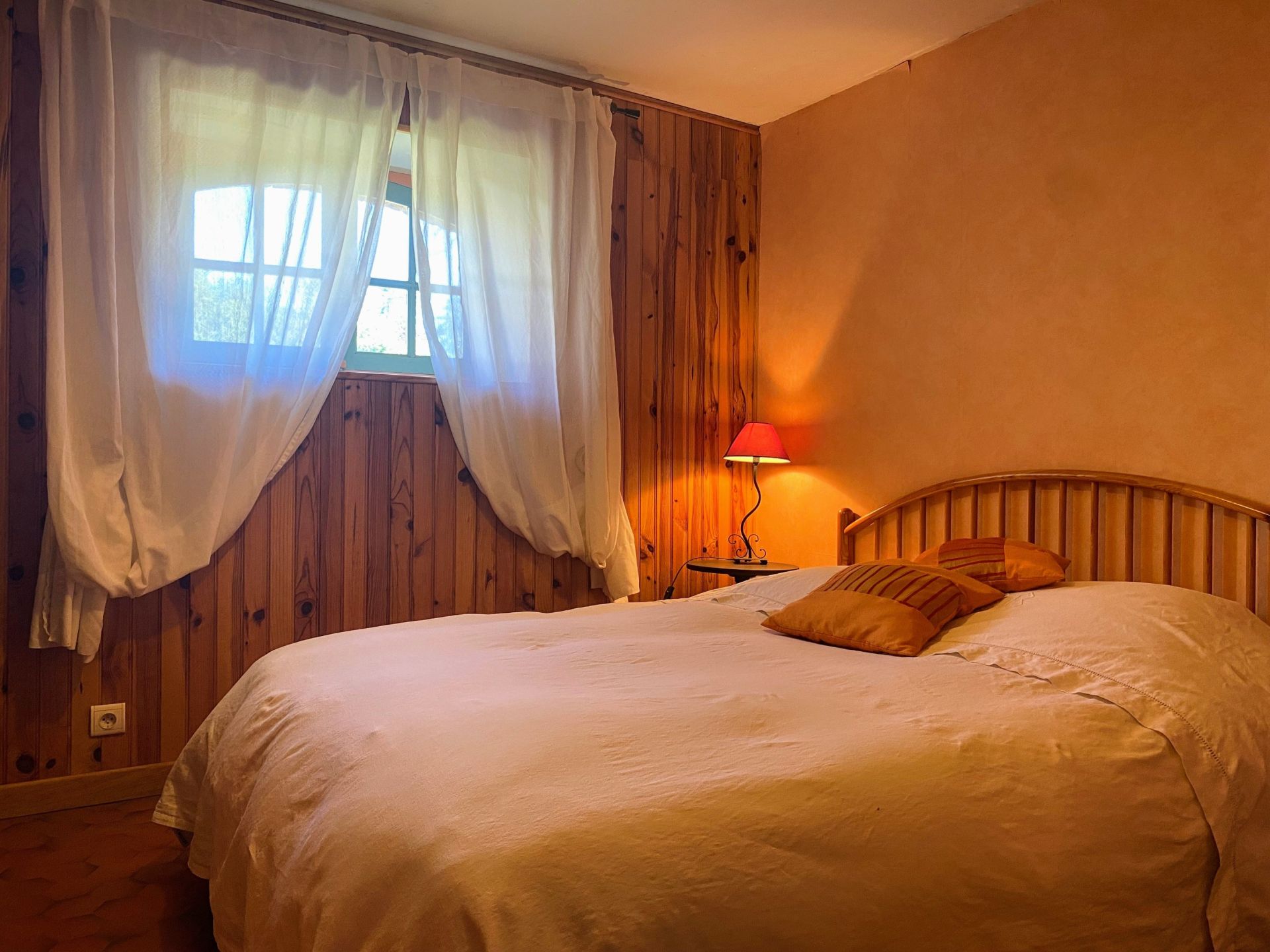 propriété 7 Pièces en vente sur LES CARS (87230)