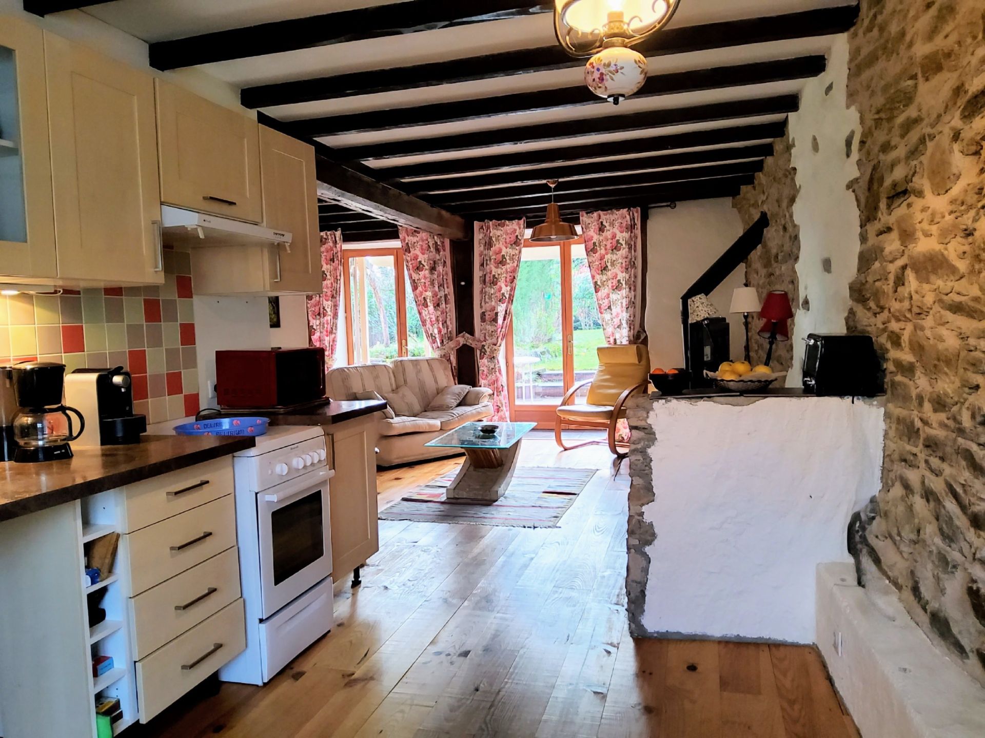 maison 5 Pièces en vente sur CHAMPAGNAC LA RIVIERE (87150)