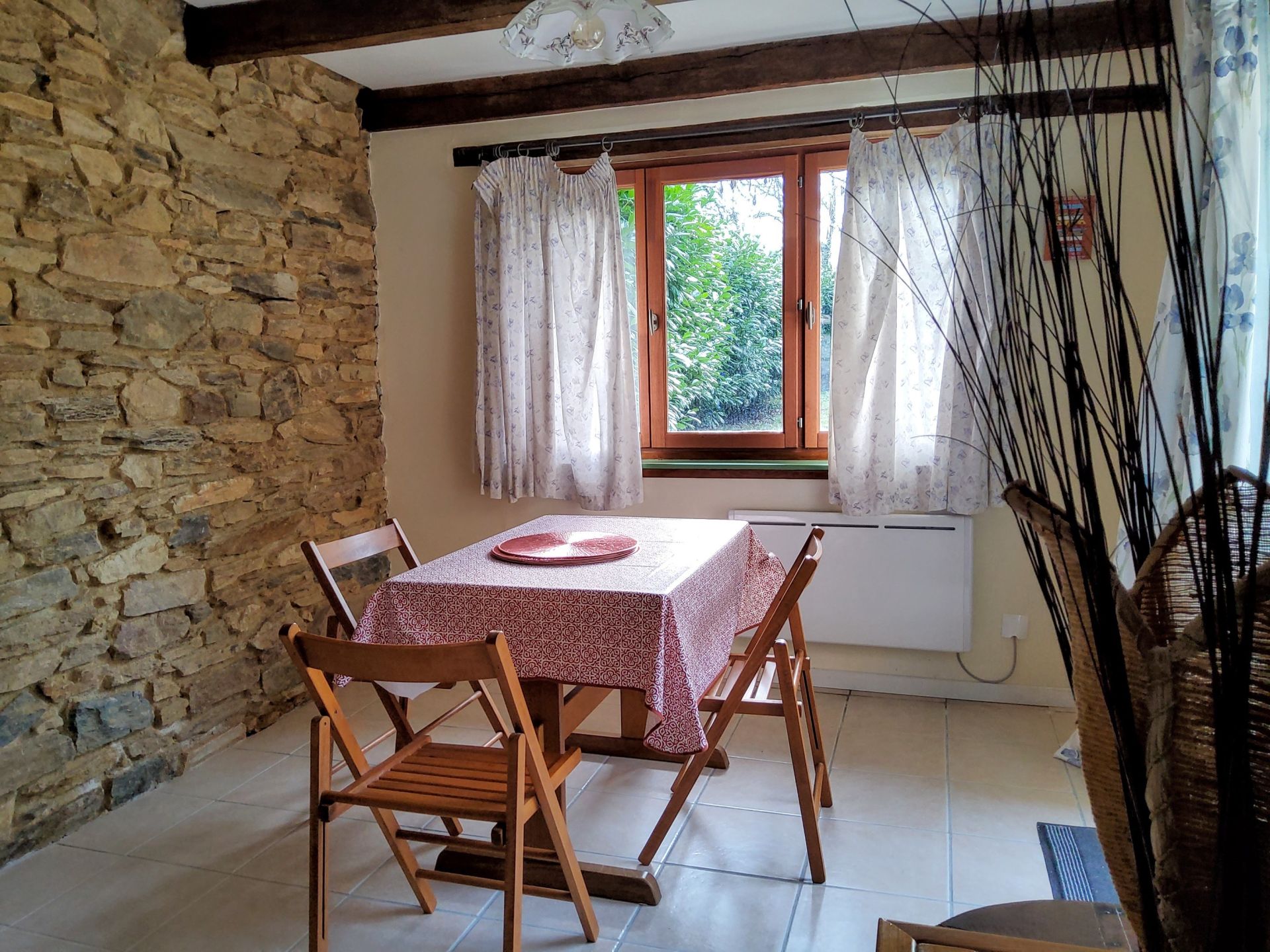 maison 5 Pièces en vente sur CHAMPAGNAC LA RIVIERE (87150)