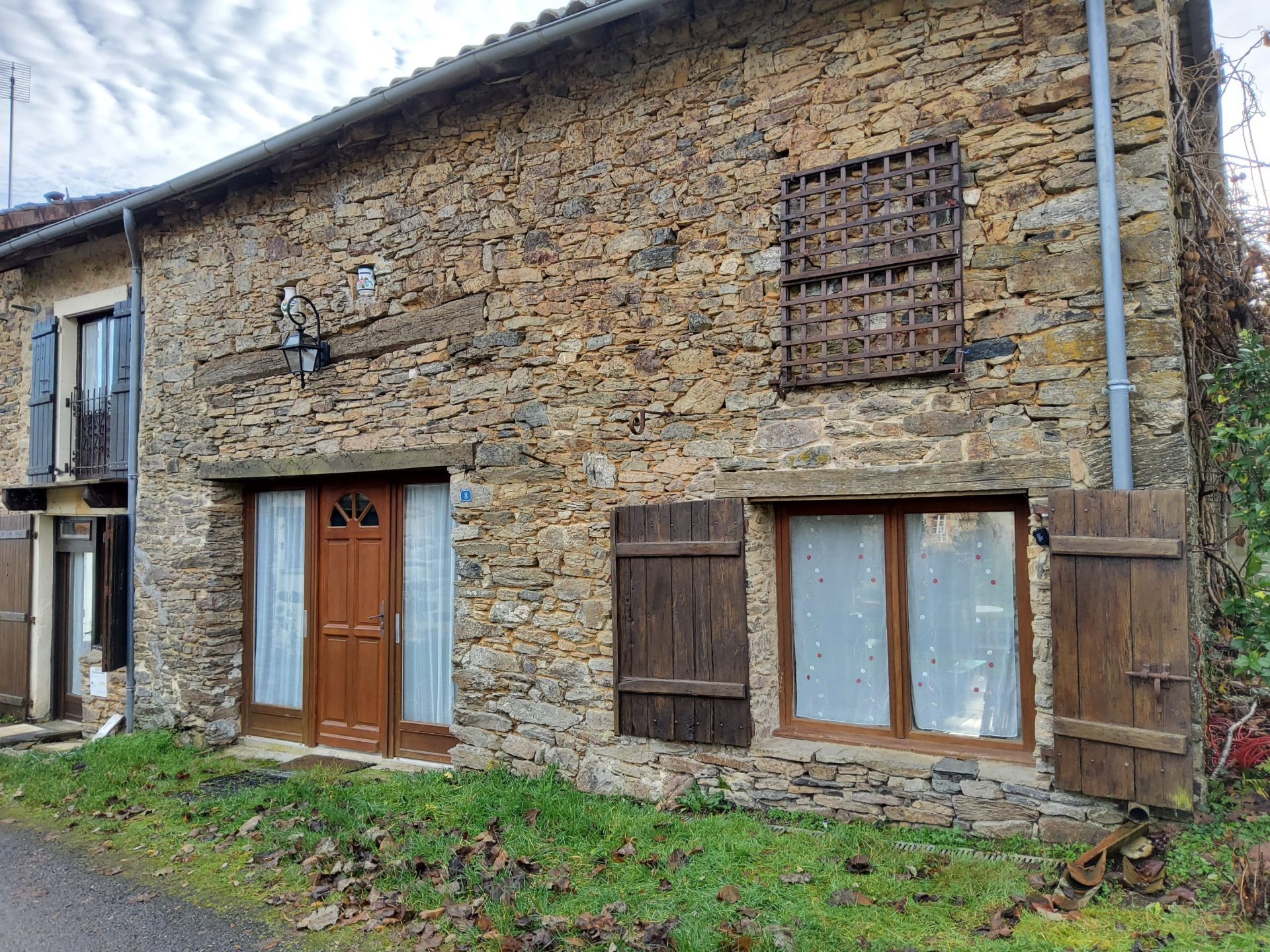 maison 5 Pièces en vente sur CHAMPAGNAC LA RIVIERE (87150)