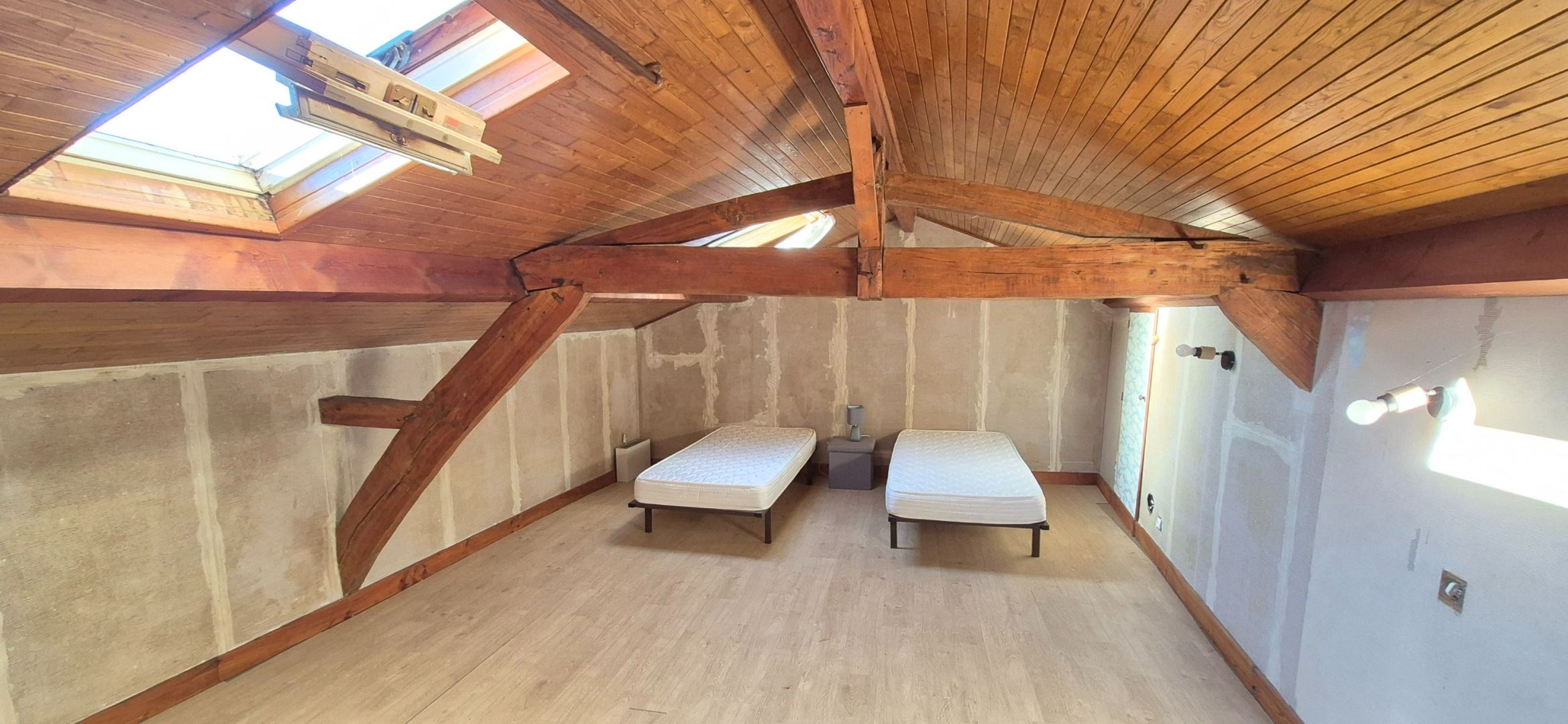 maison 5 Pièces en vente sur CONDEZAYGUES (47500)