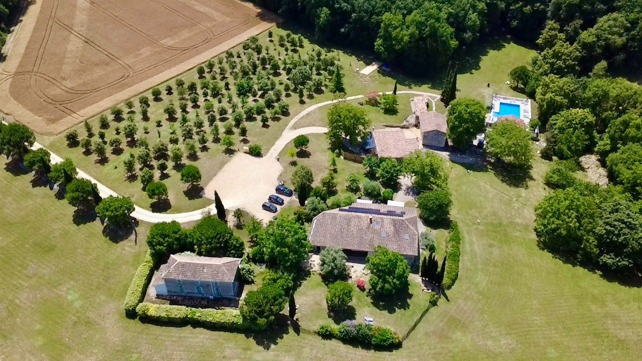 propriété 20 Pièces en vente sur DOLMAYRAC (47110)