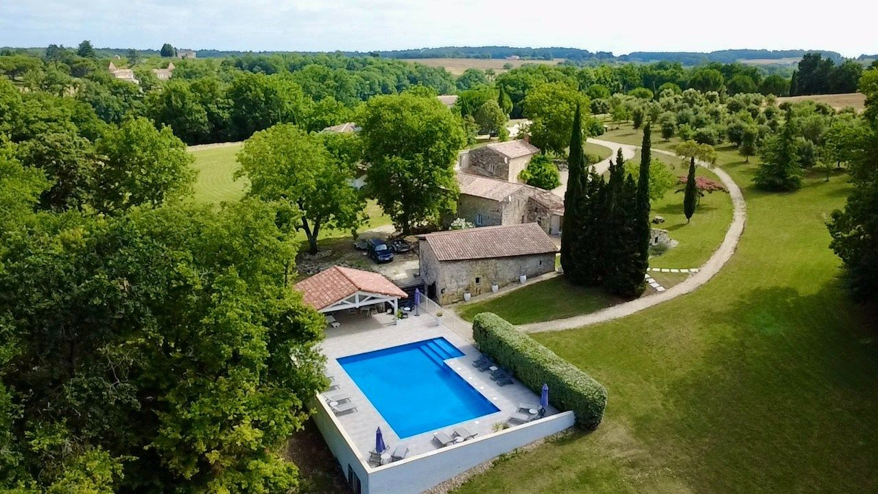 propriété 20 Pièces en vente sur DOLMAYRAC (47110)