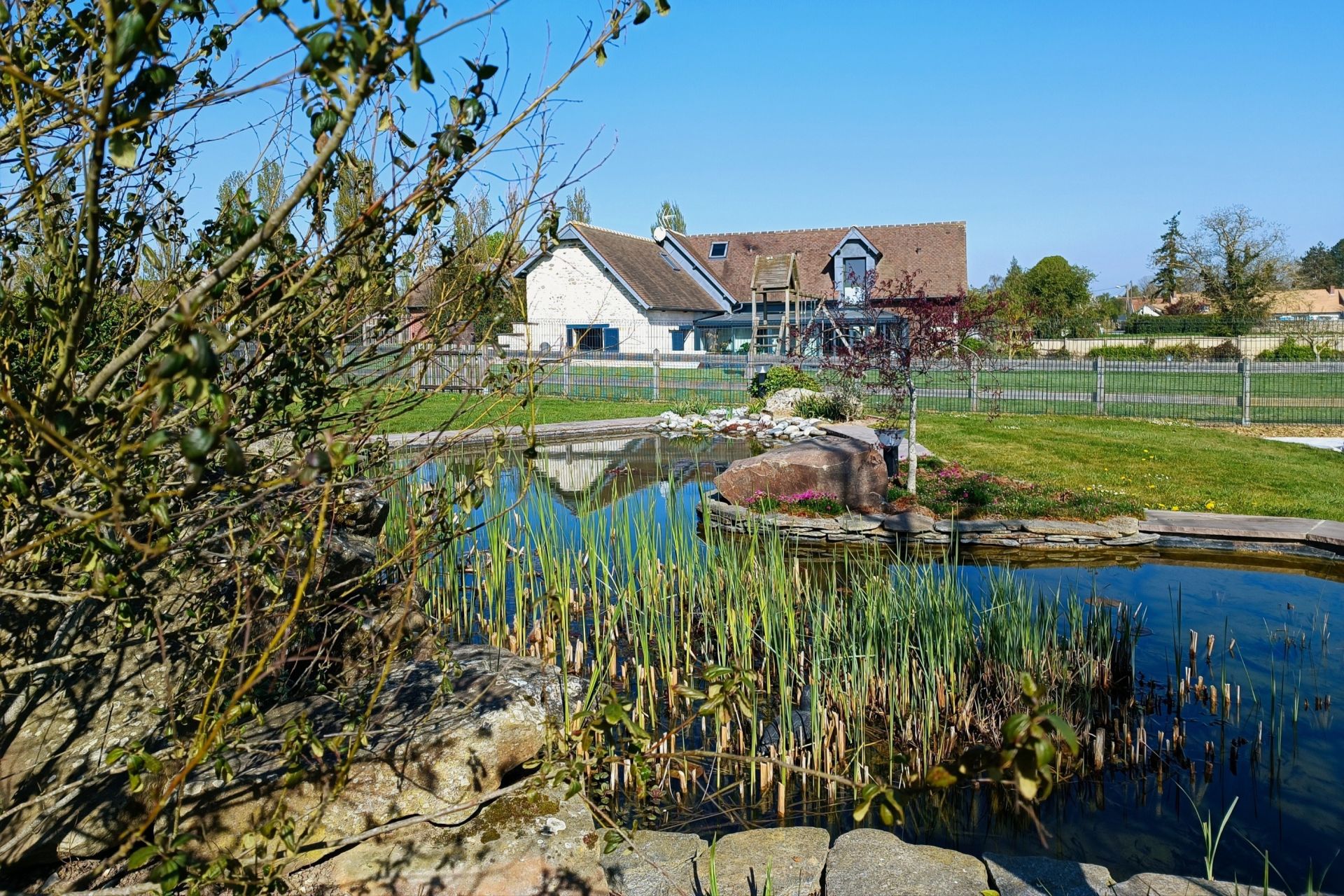 maison 8 Pièces en vente sur HOUDAN (78550)