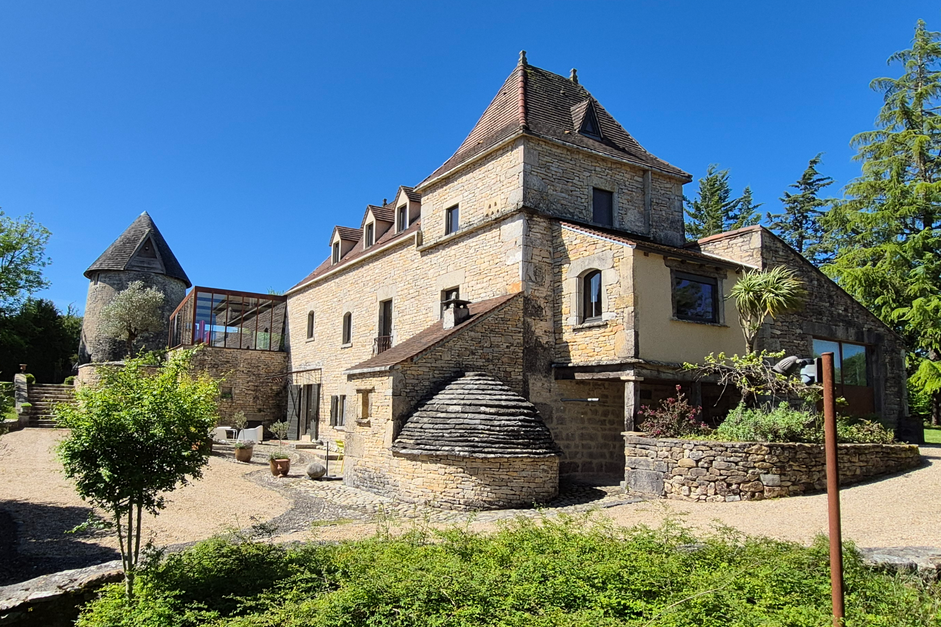 moulin 13 Pièces en vente sur VARAIRE (46260)