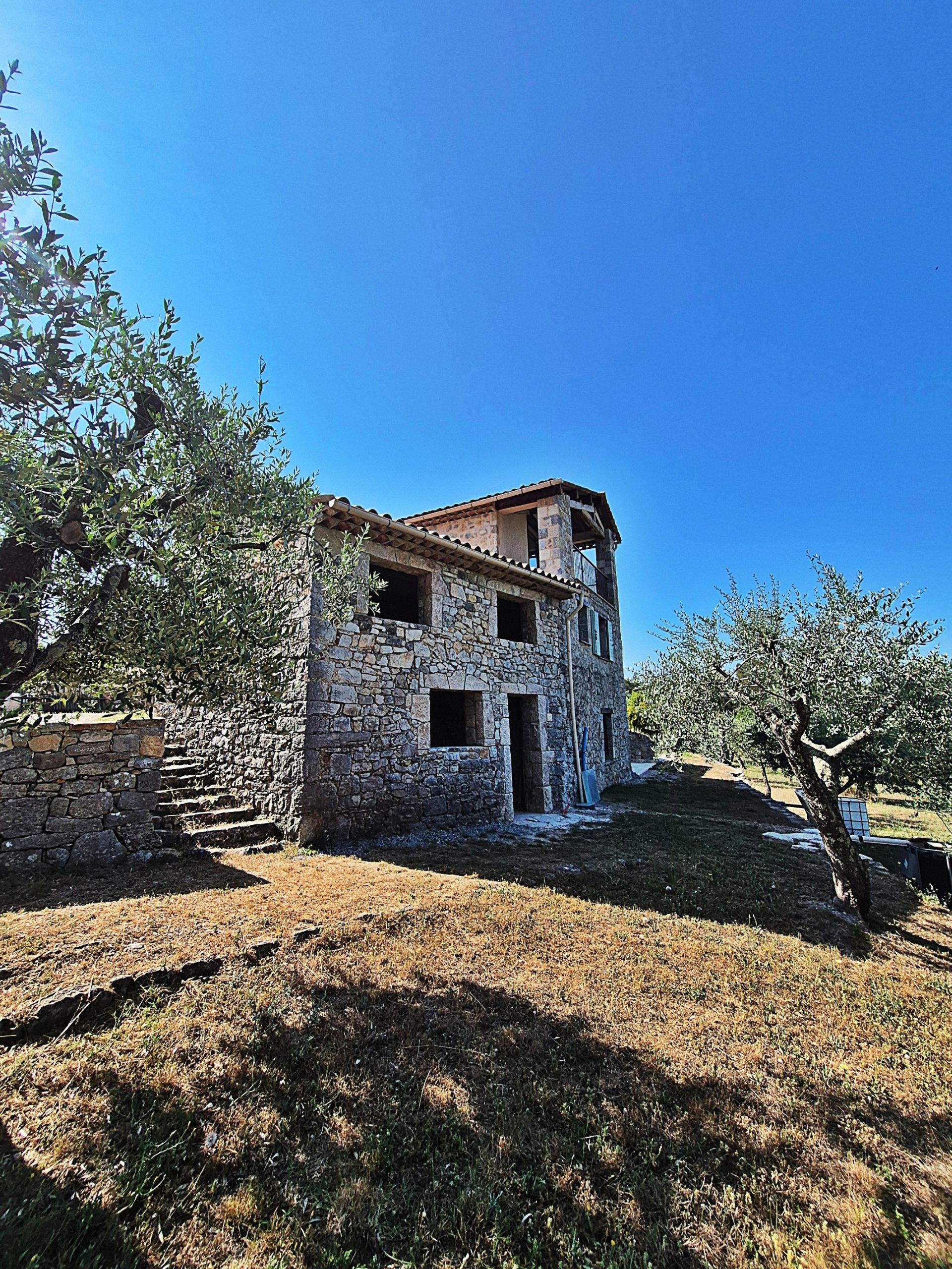 maison 5 Pièces en vente sur FAYENCE (83440)