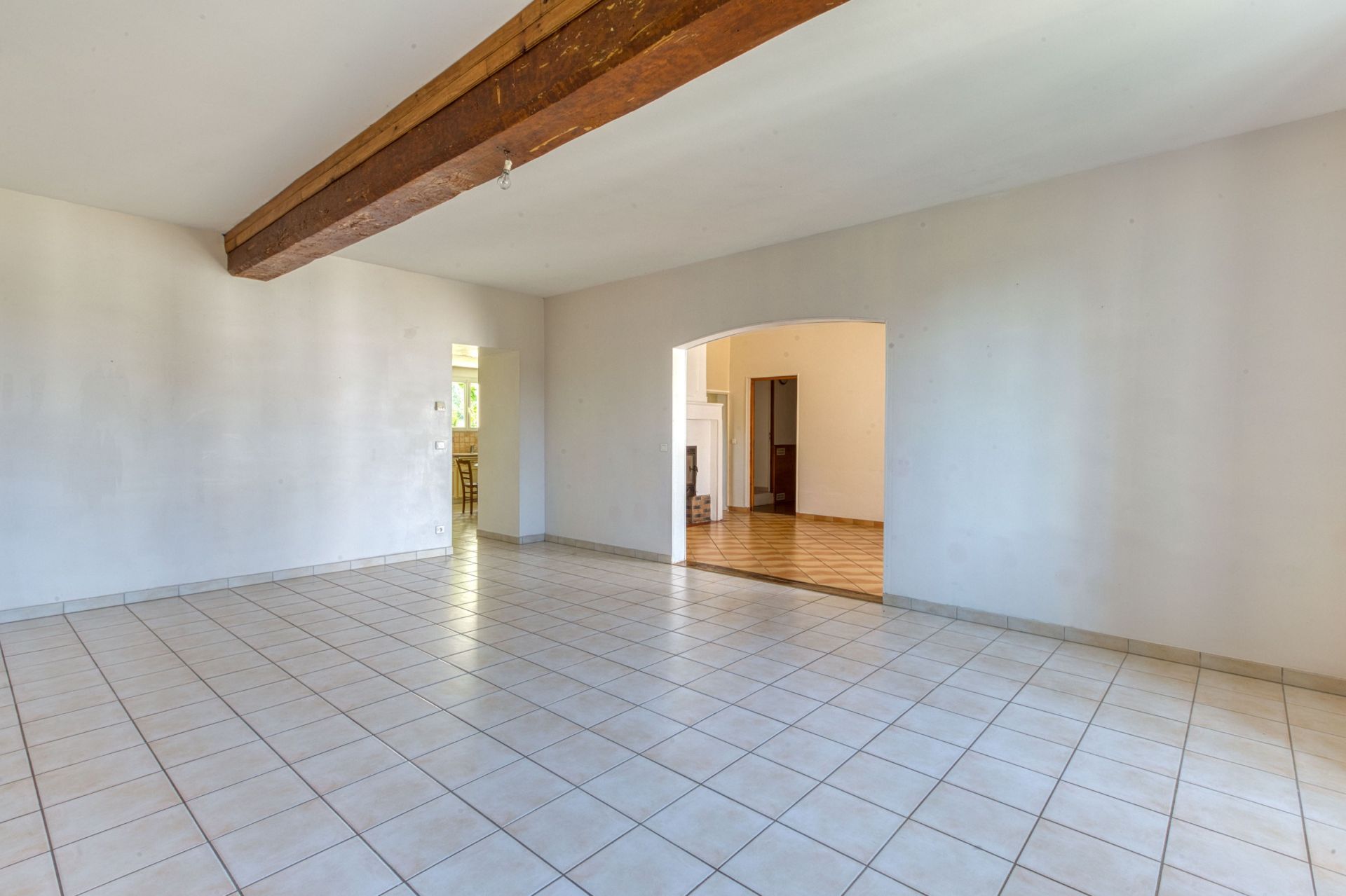 maison 6 Pièces en vente sur AVY (17800)