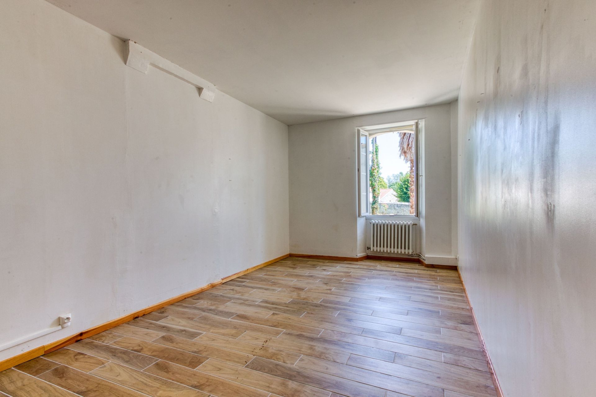 maison 6 Pièces en vente sur AVY (17800)