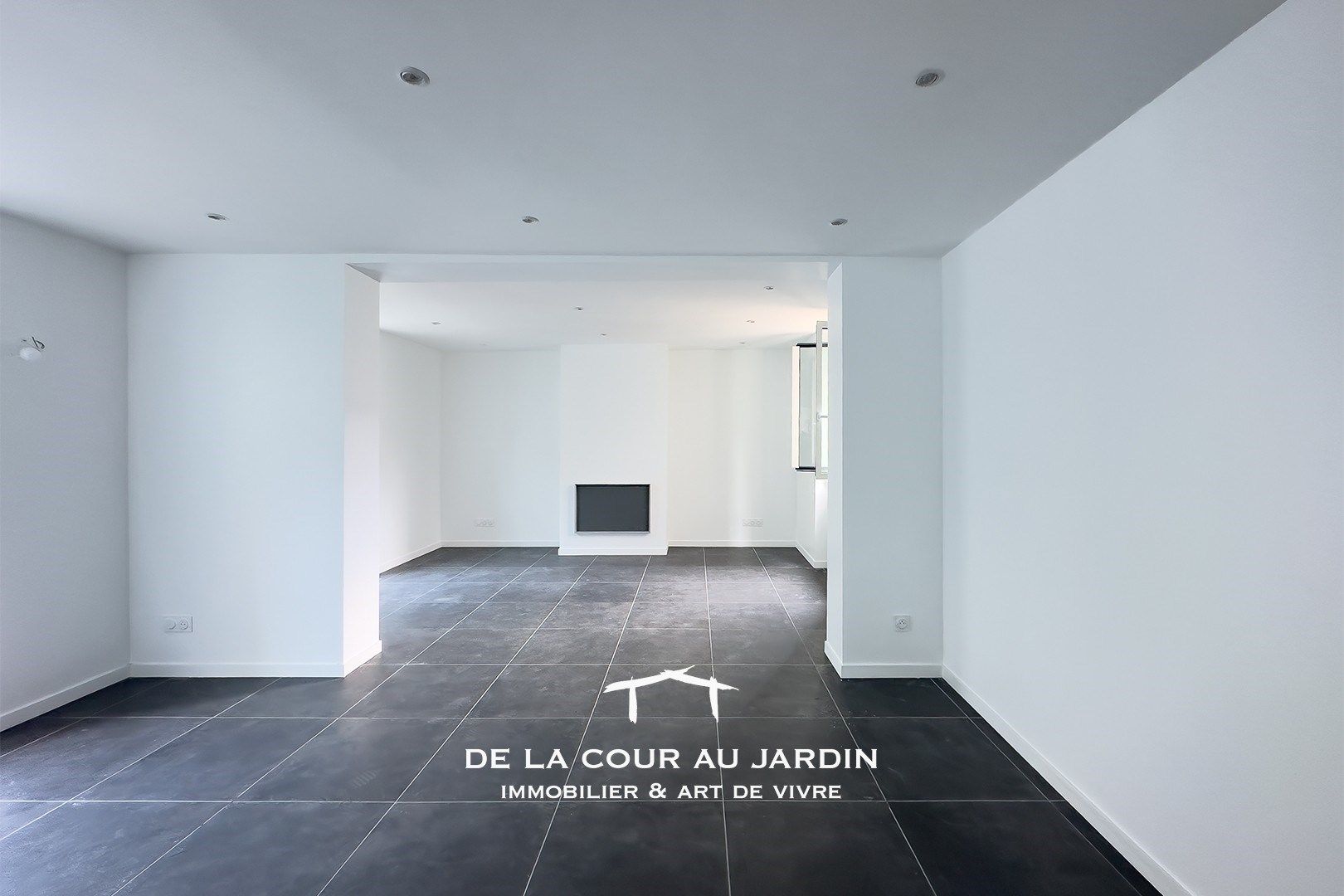 maison de ville 8 Pièces en vente sur PUTEAUX (92800)