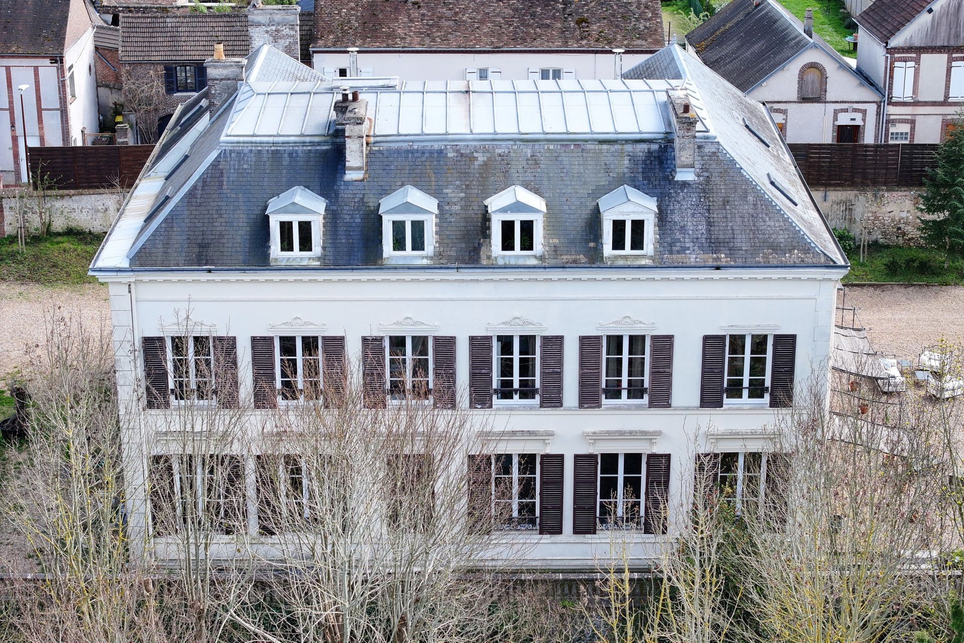 Vente Château 14 Pièces 583 m² Houdan