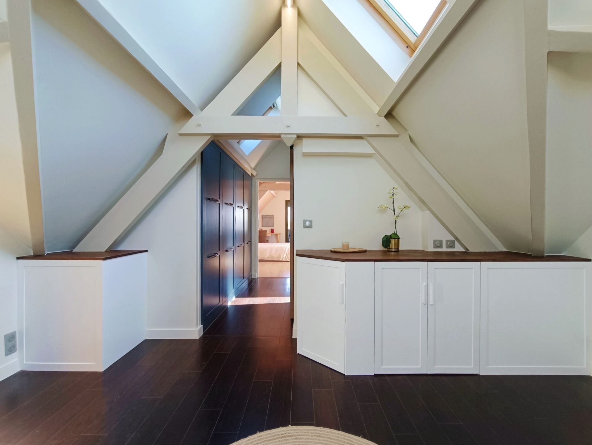 maison contemporaine 8 Pièces en vente sur HOUDAN (78550)