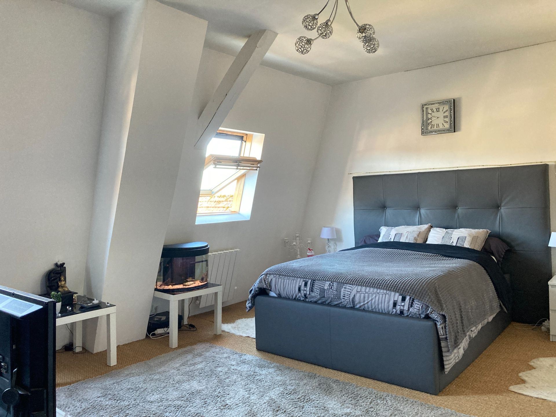 mansion 11 rooms for sale on ACY EN MULTIEN (60620)