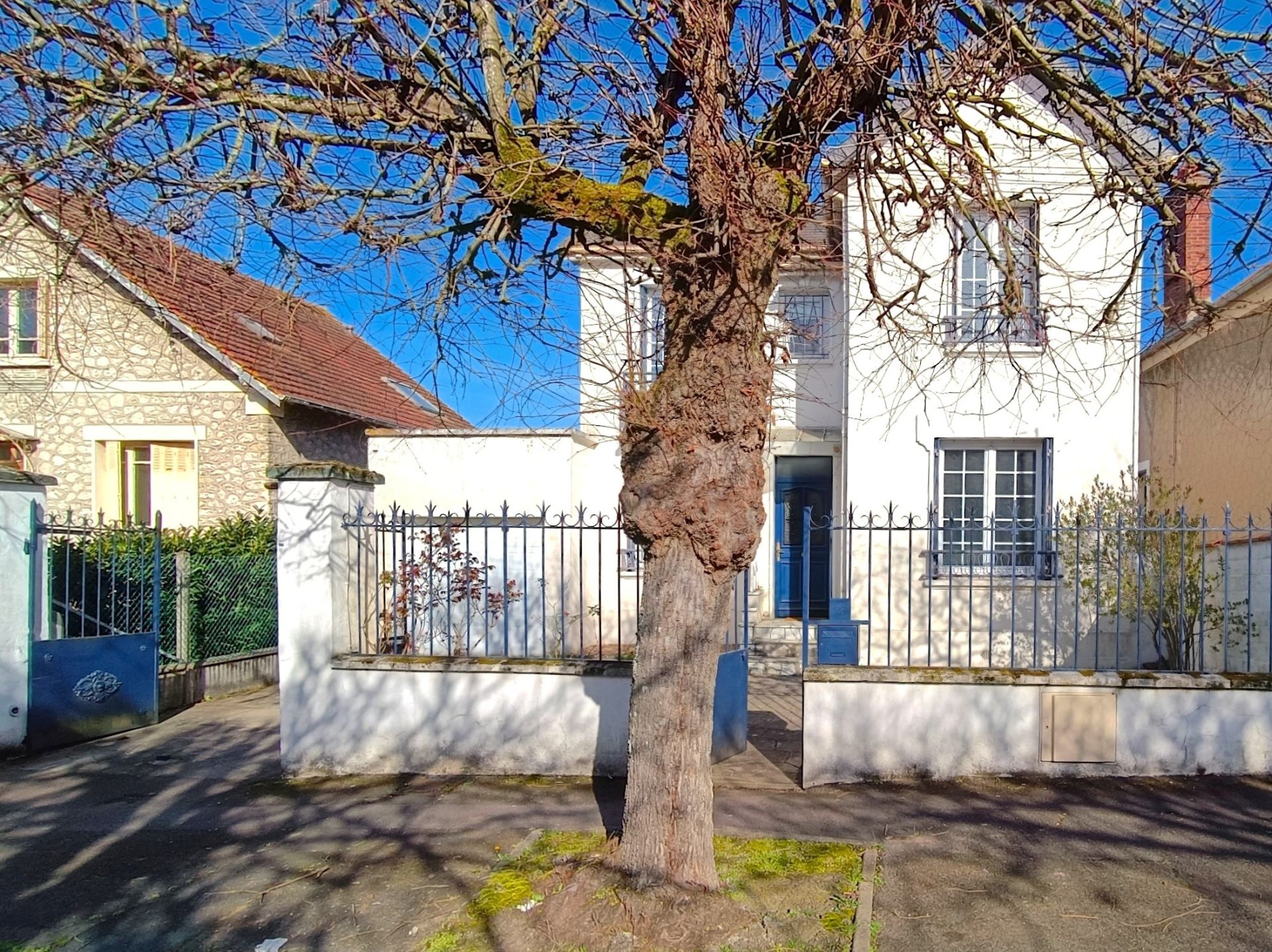 Vente Maison de ville 8&nbsp;Pièces 173&nbsp;m² Bonnières-sur-Seine