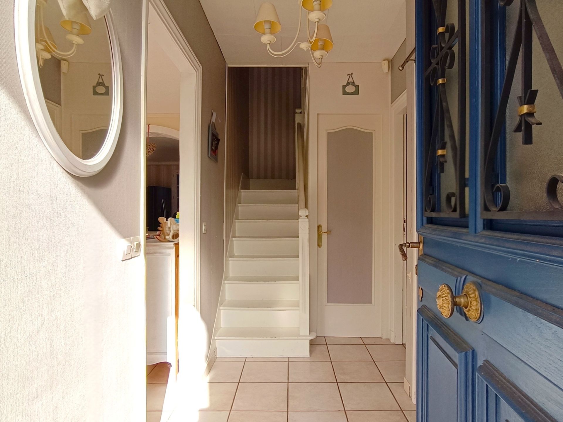 maison de ville 8 Pièces en vente sur BONNIERES SUR SEINE (78270)