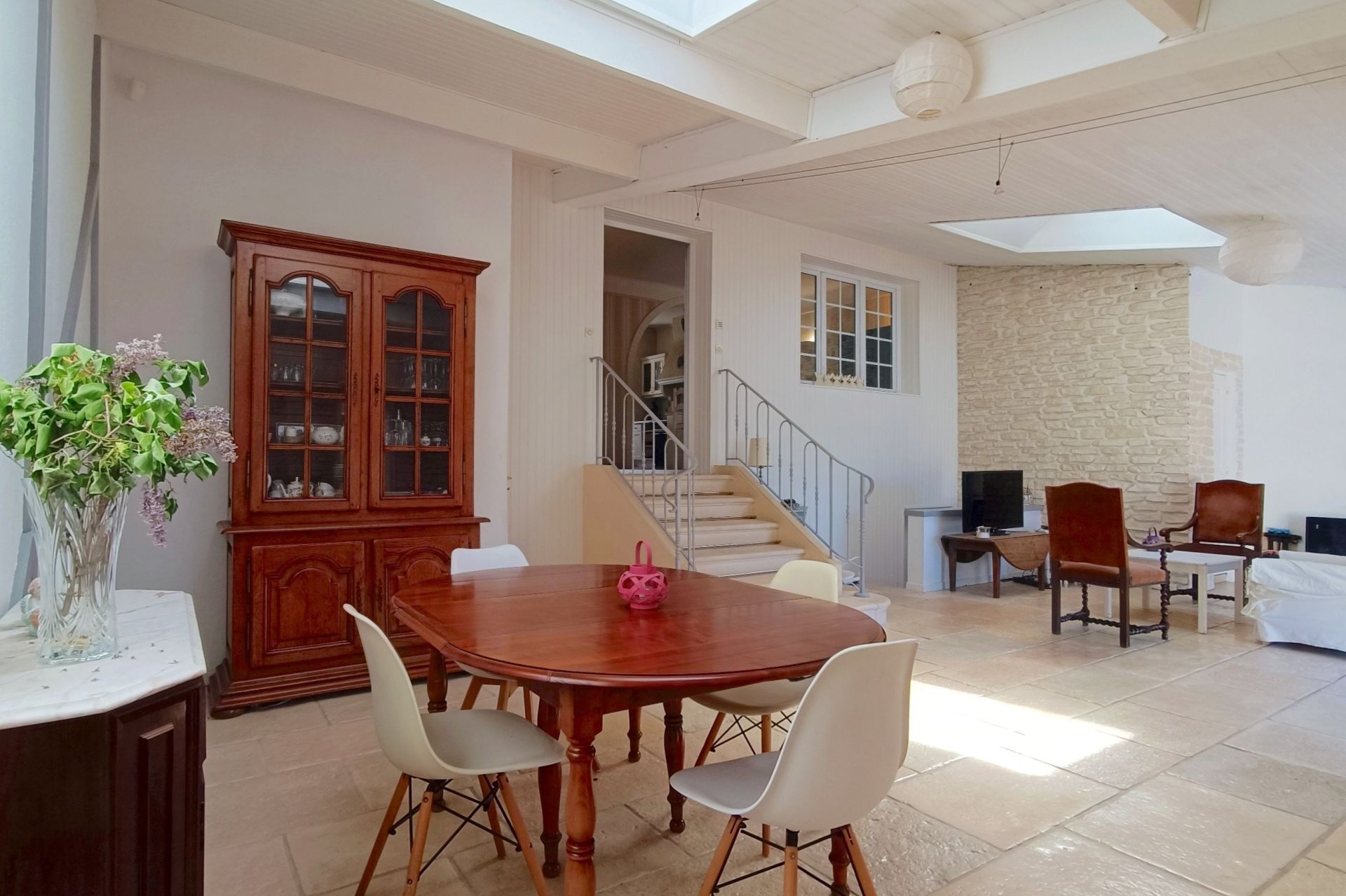 maison de ville 8 Pièces en vente sur BONNIERES SUR SEINE (78270)