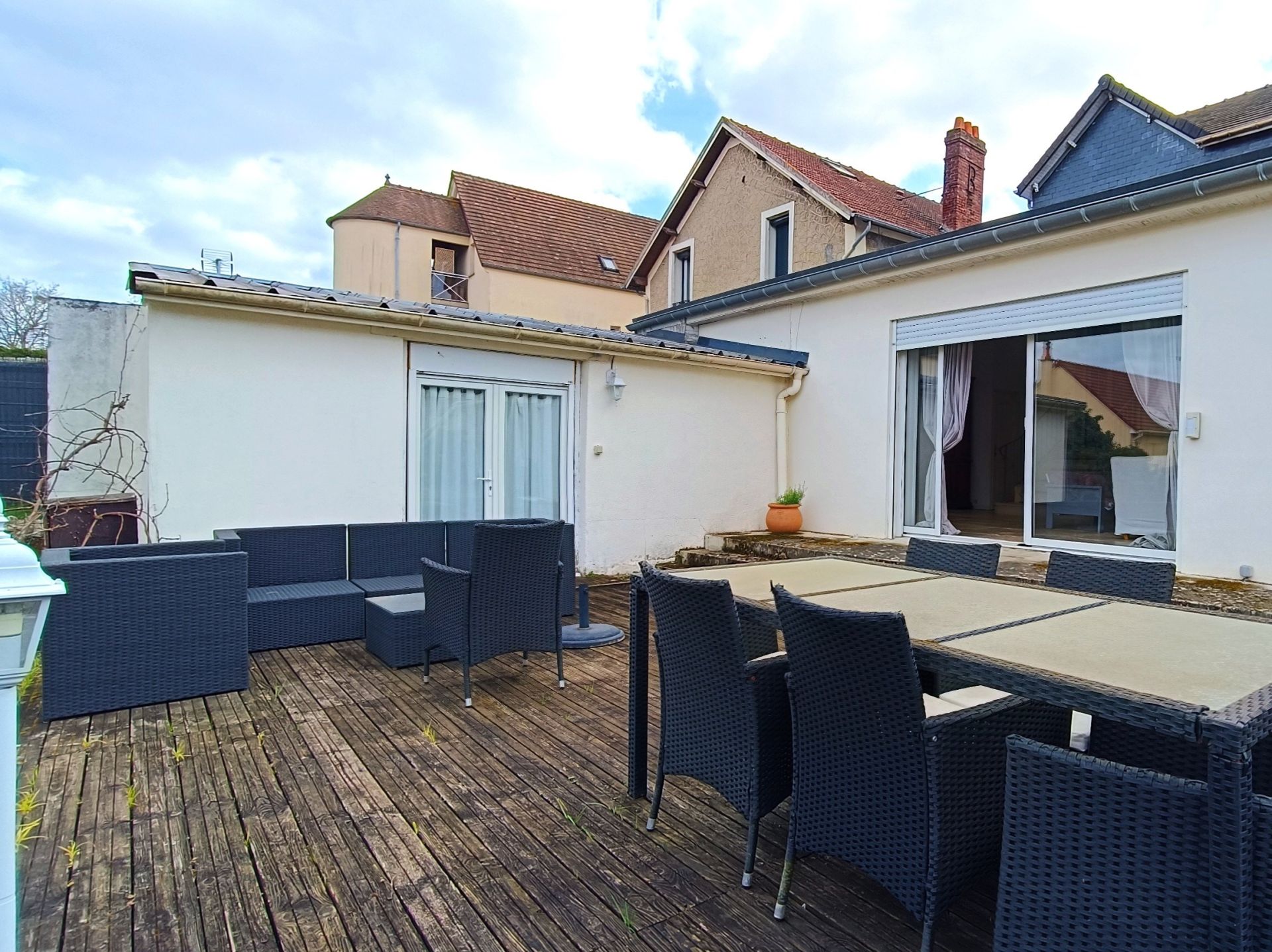 maison de ville 8 Pièces en vente sur BONNIERES SUR SEINE (78270)