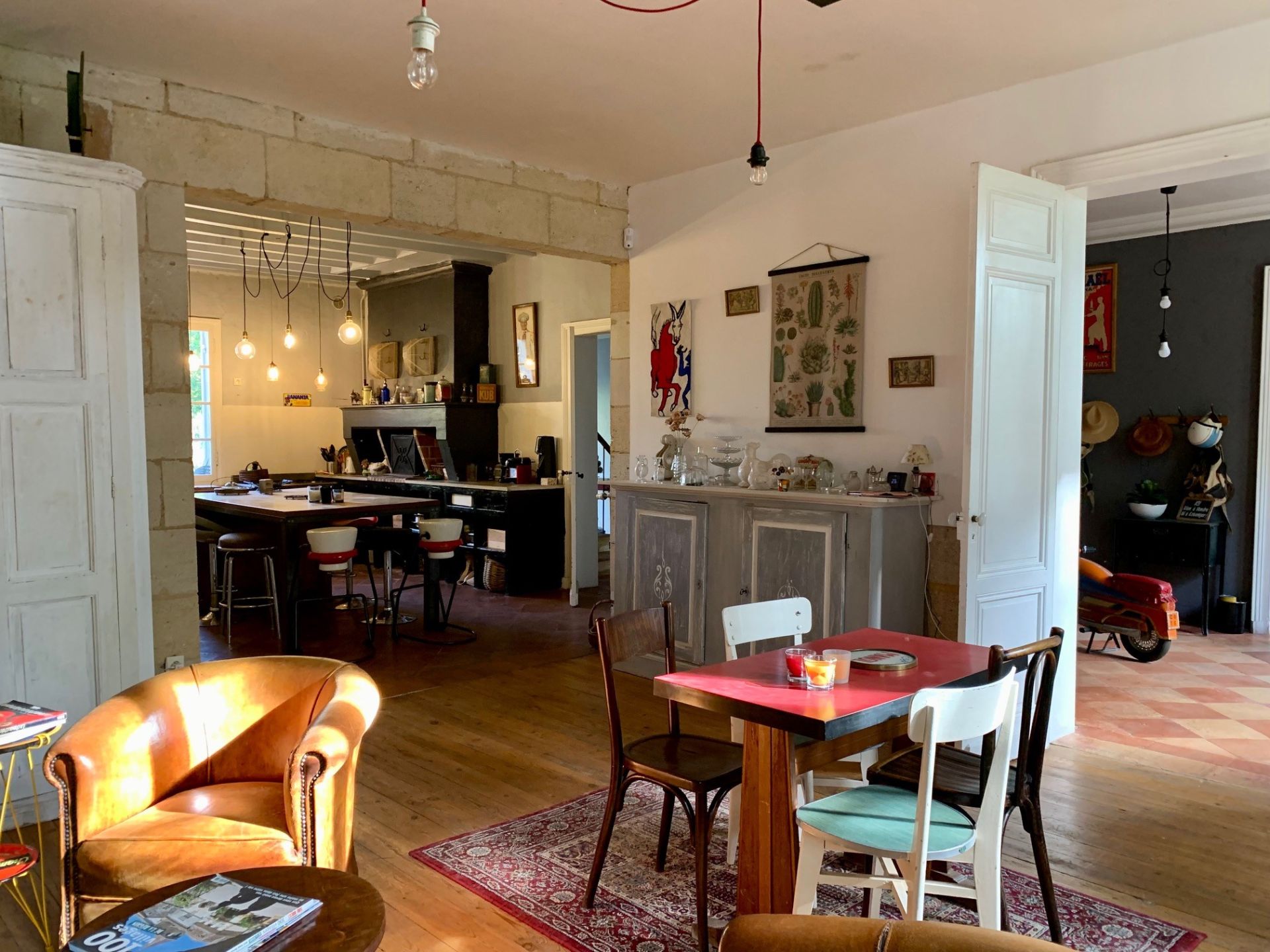 maison 8 Pièces en vente sur LES ARTIGUES DE LUSSAC (33570)