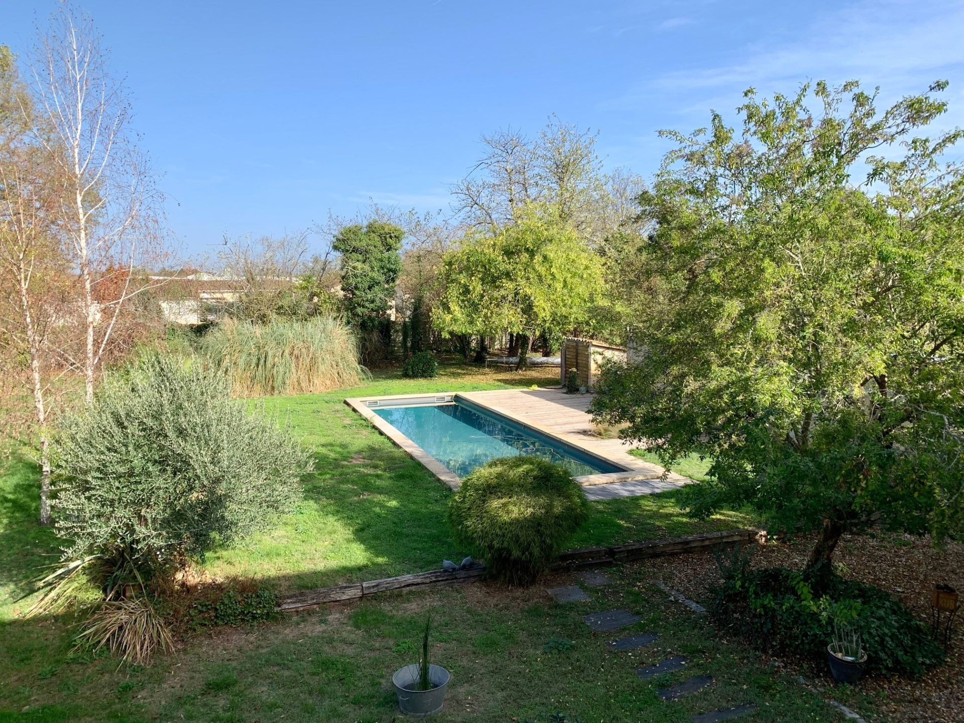 maison 8 Pièces en vente sur LES ARTIGUES DE LUSSAC (33570)