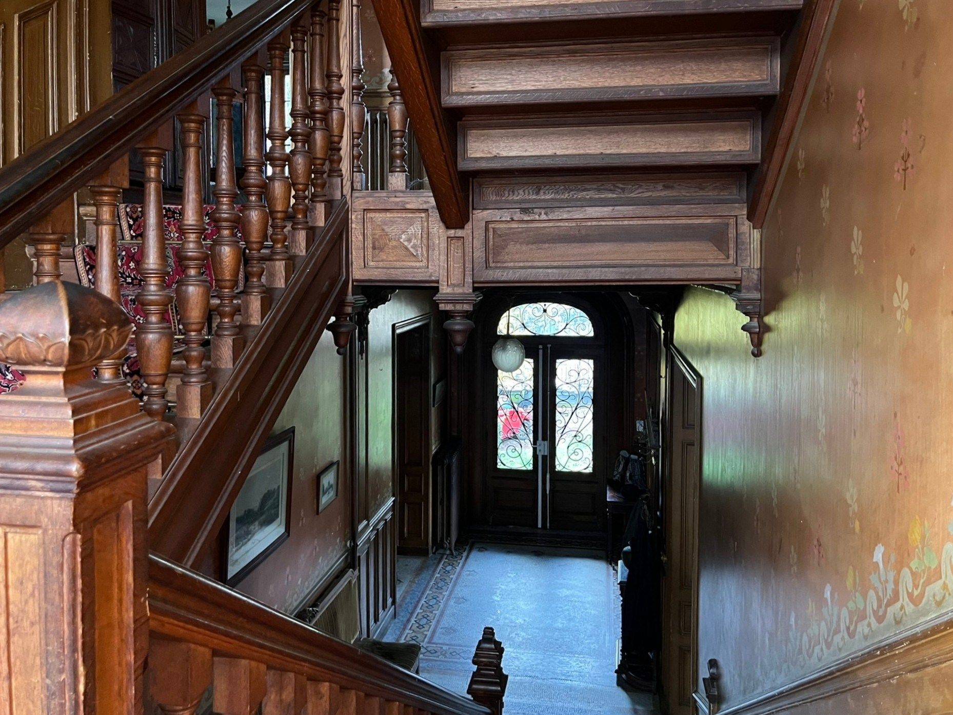 mansion 12 rooms for sale on MEAUX (77100)