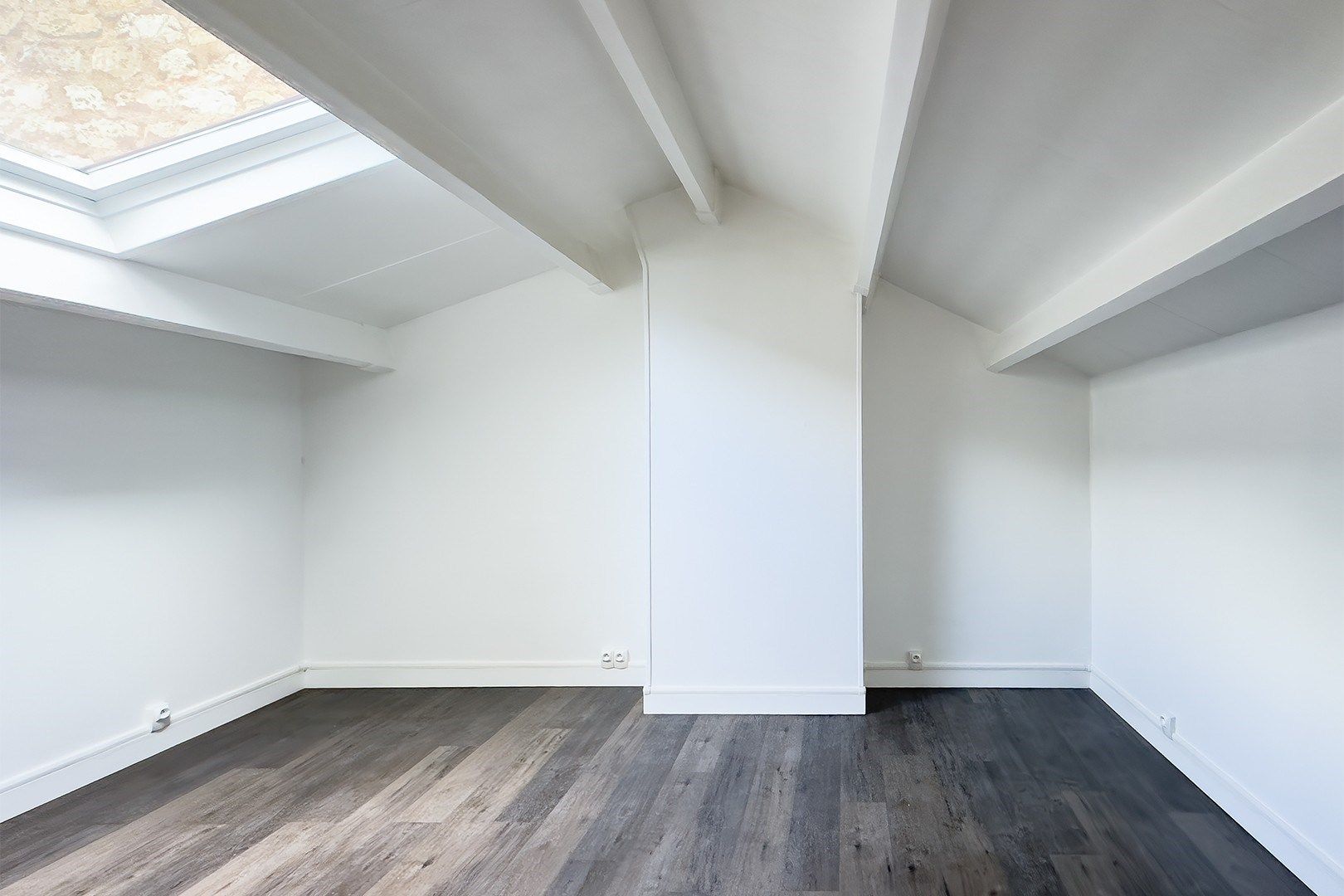 townhouse 8 rooms for sale on PUTEAUX (92800)