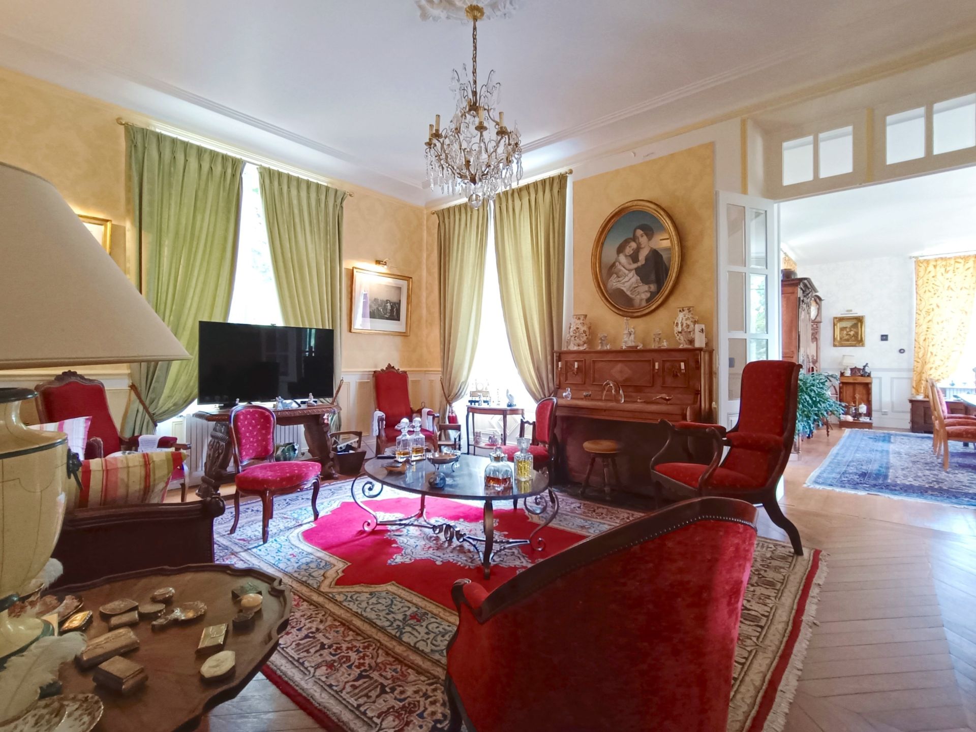 maison bourgeoise 16 Pièces en vente sur NOGENT LE ROI (28210)