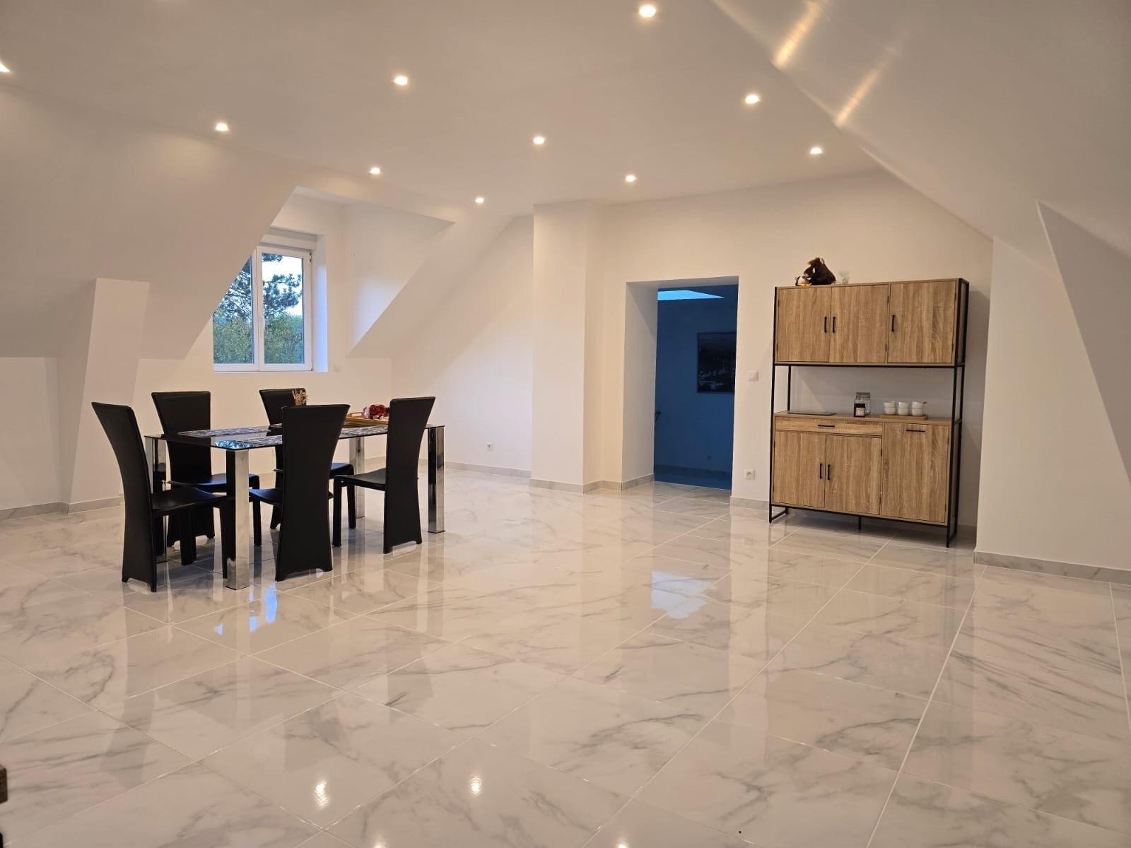 maison 12 Pièces en vente sur LUZANCY (77138)