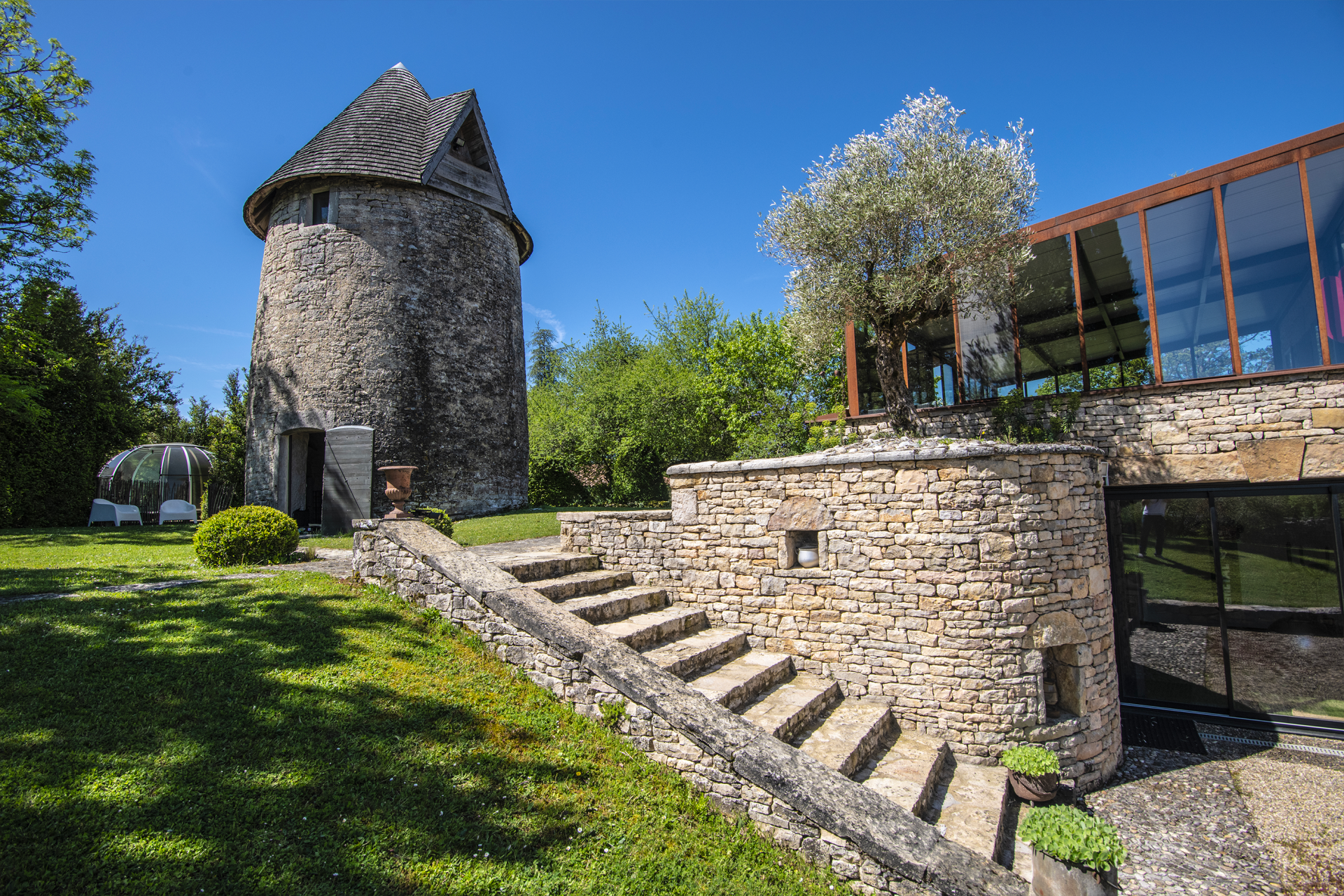 moulin 13 Pièces en vente sur VARAIRE (46260)