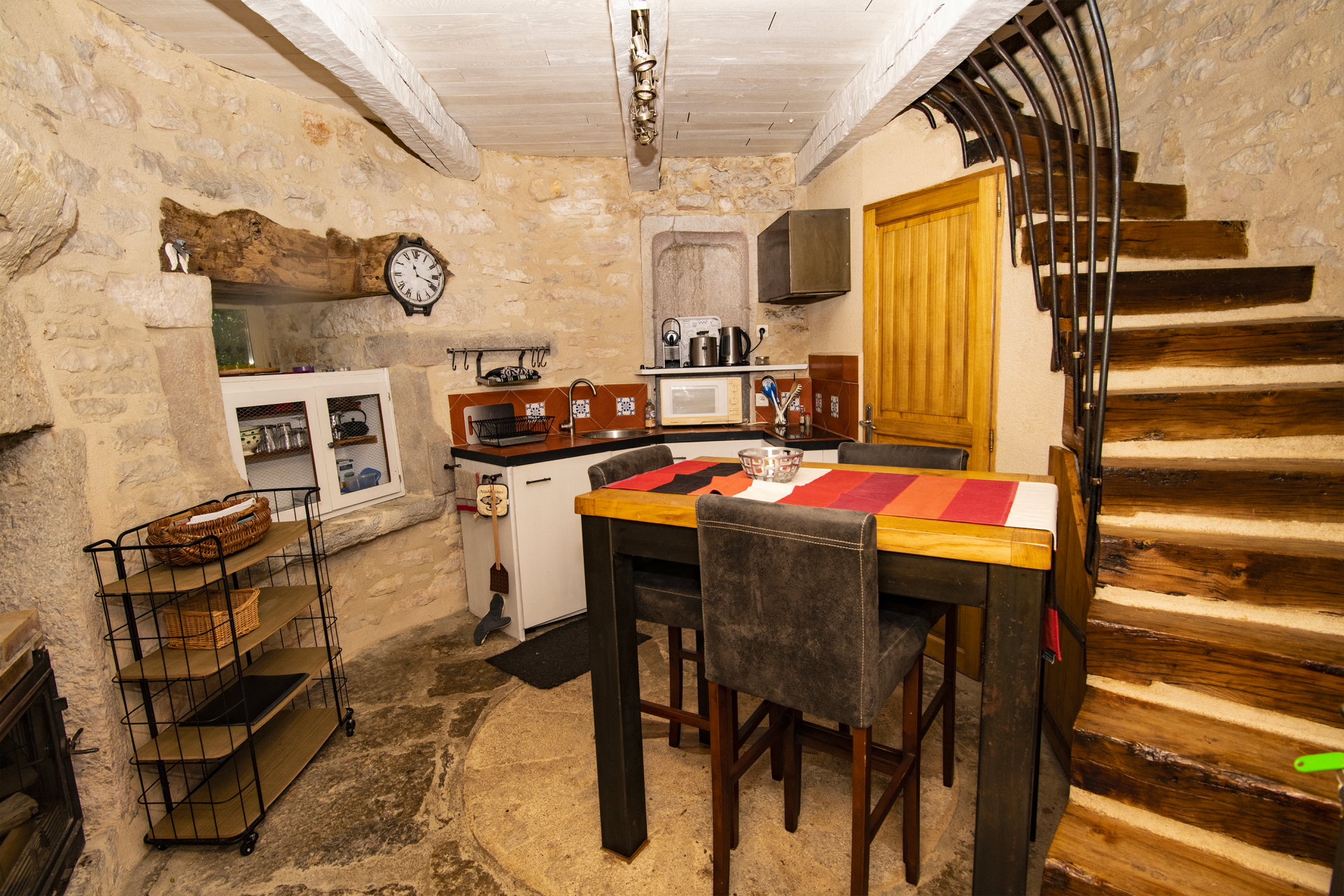 moulin 13 Pièces en vente sur VARAIRE (46260)