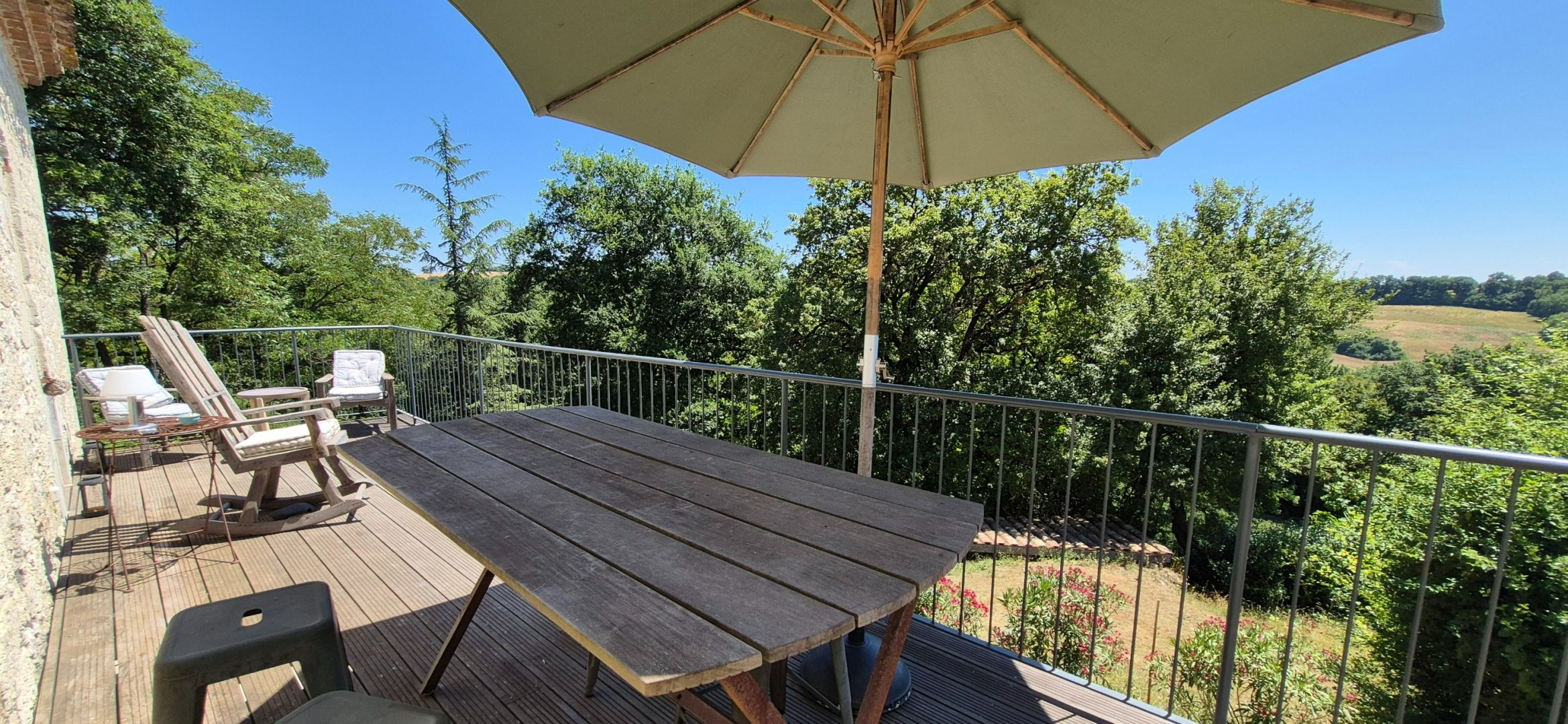 propriété 11 Pièces en vente sur PUYMIROL (47270)