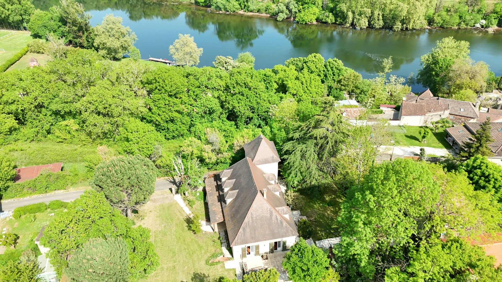 maison 7 Pièces en vente sur CAHORS (46000)