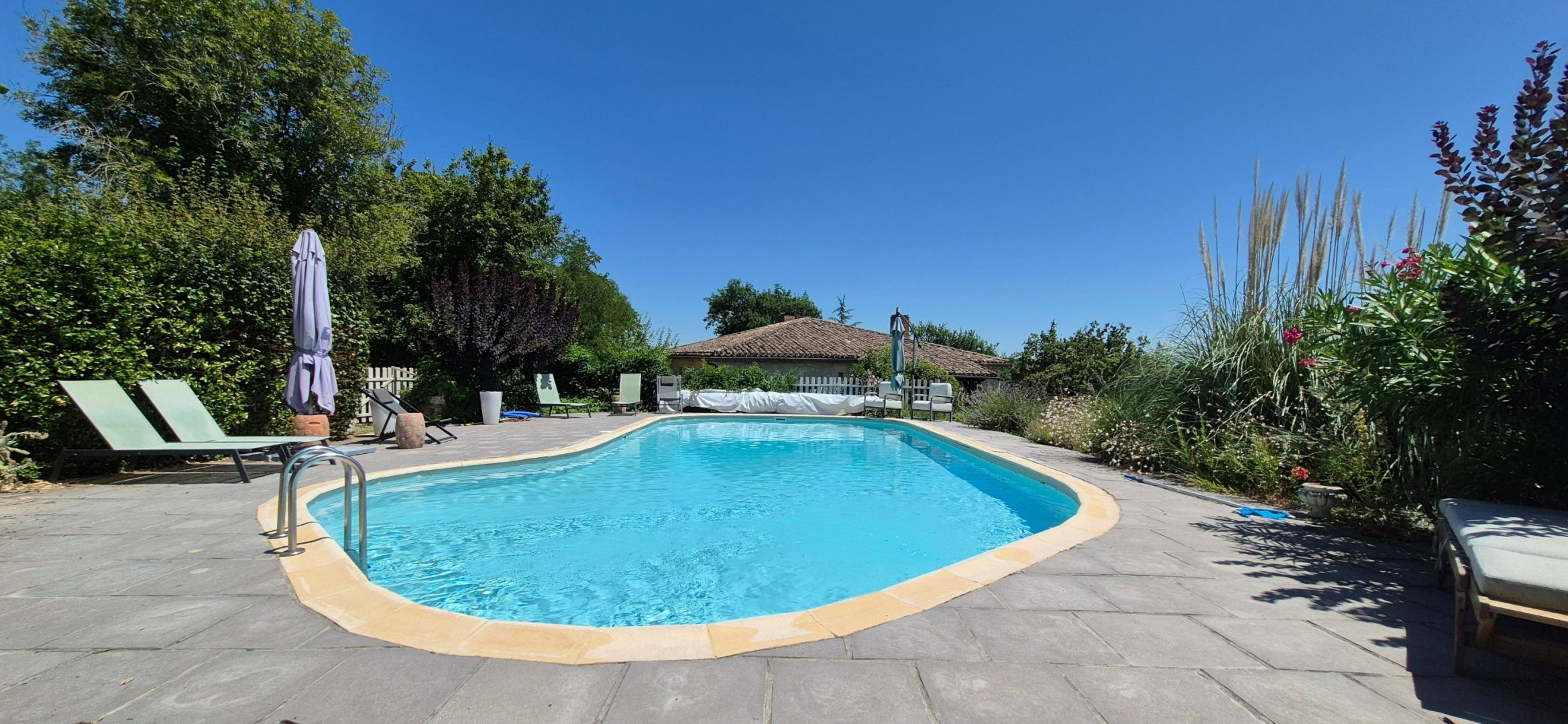 propriété 11 Pièces en vente sur PUYMIROL (47270)